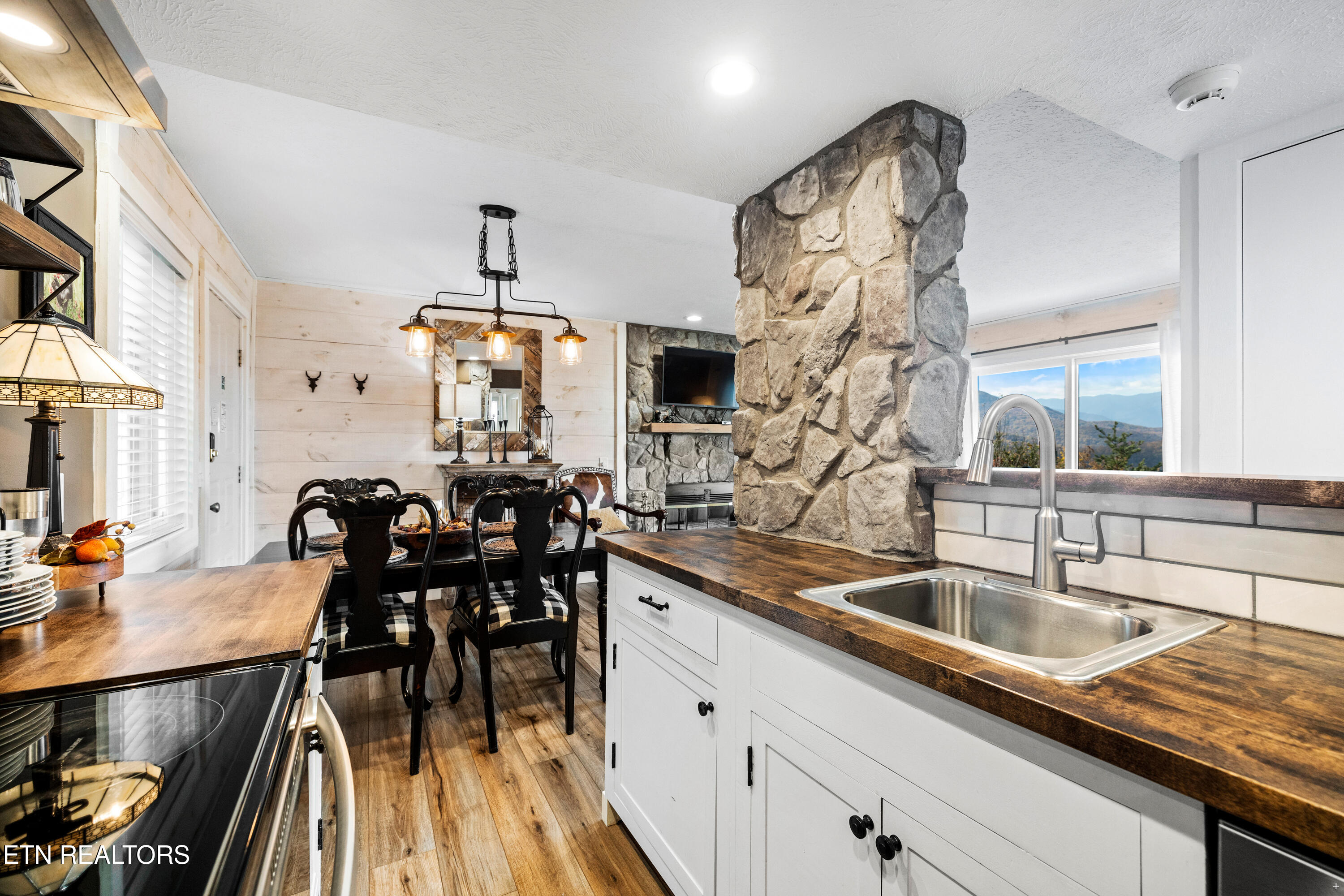 3710 Weber Road Gatlinburg TN 37738