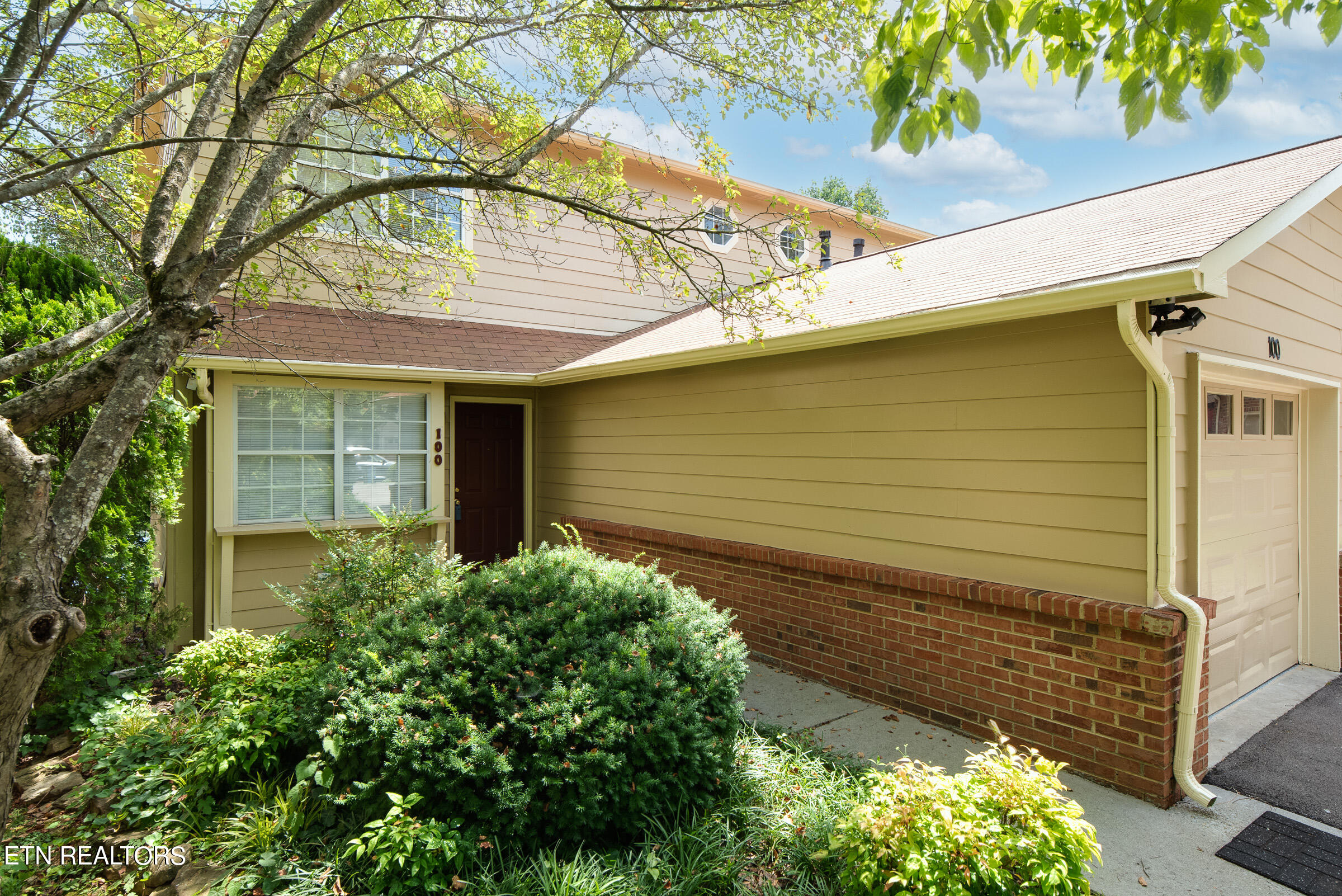 8600 Olde Colony Trail Unit 100 Knoxville TN 37923