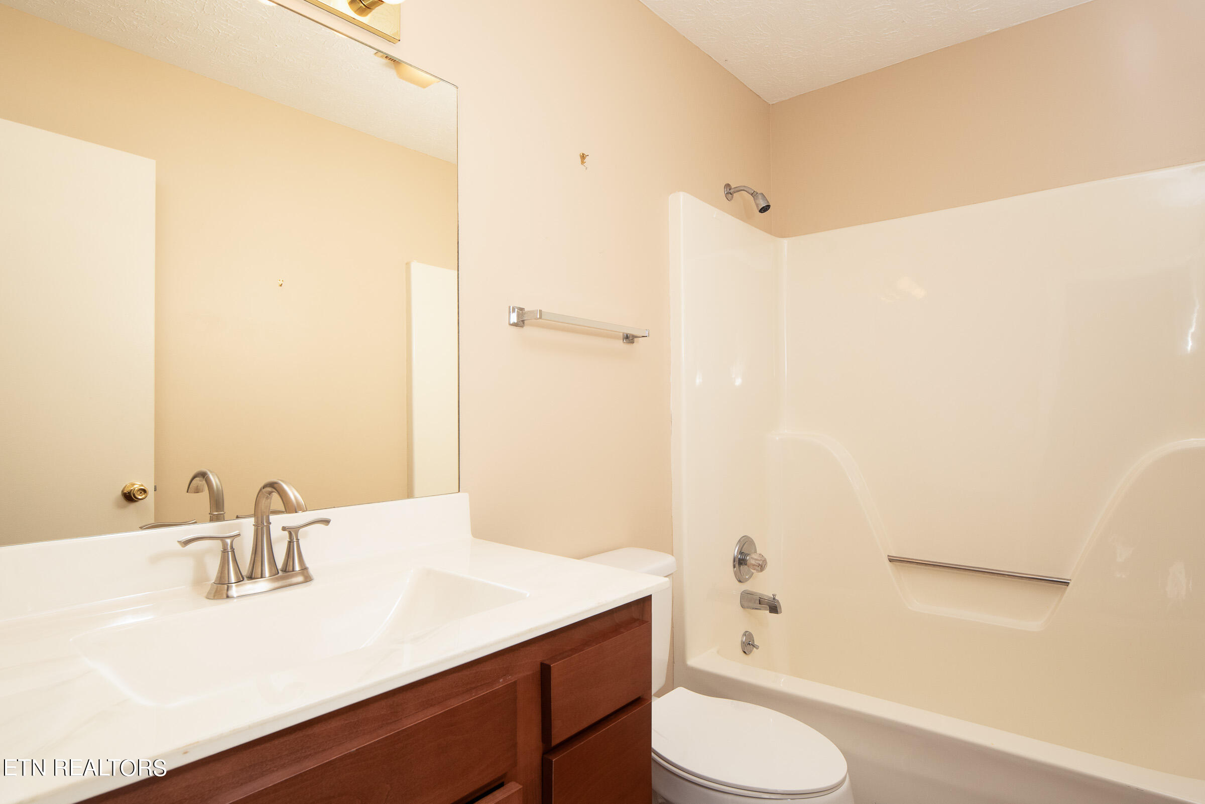 8600 Olde Colony Trail Unit 100 Knoxville TN 37923