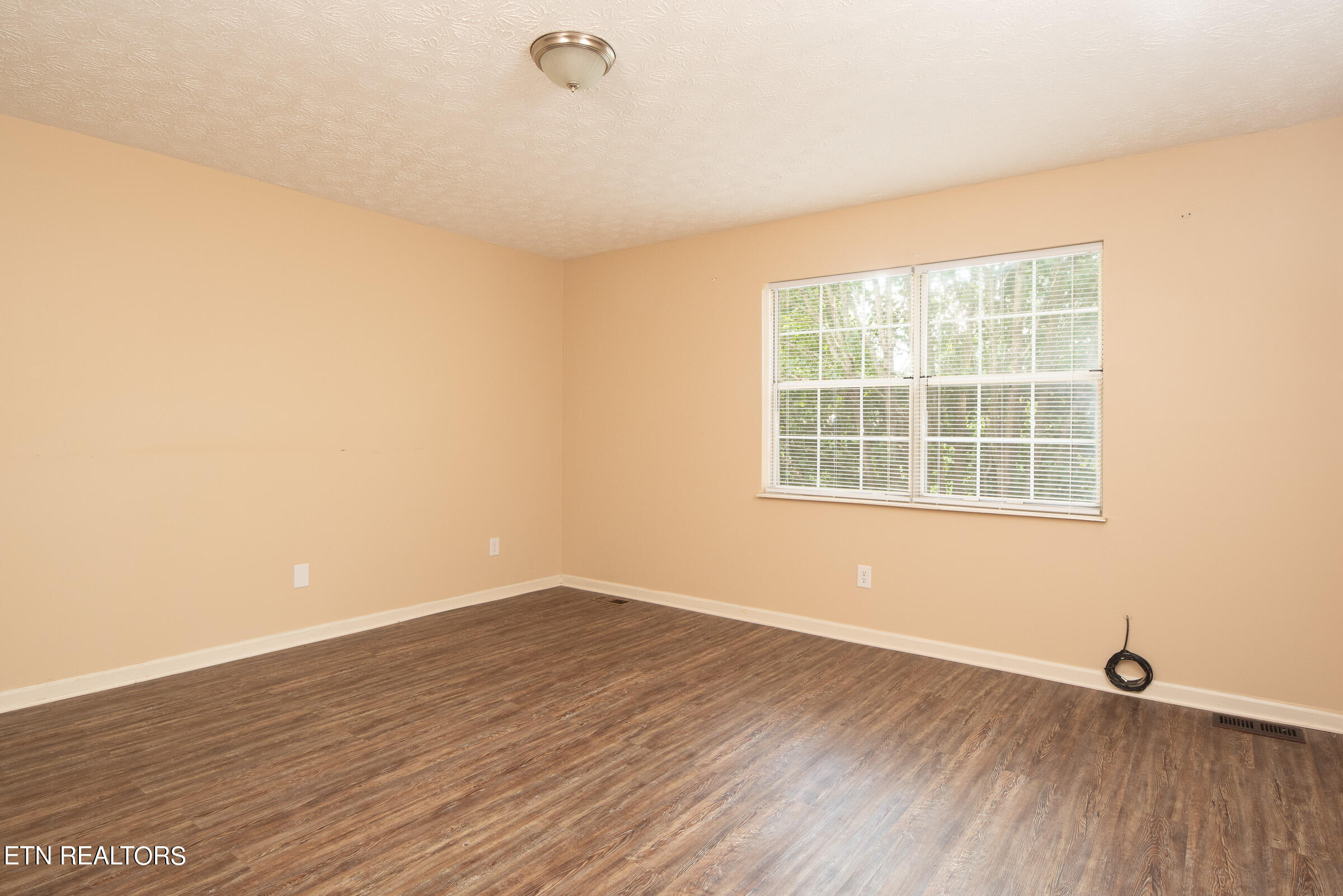 8600 Olde Colony Trail Unit 100 Knoxville TN 37923