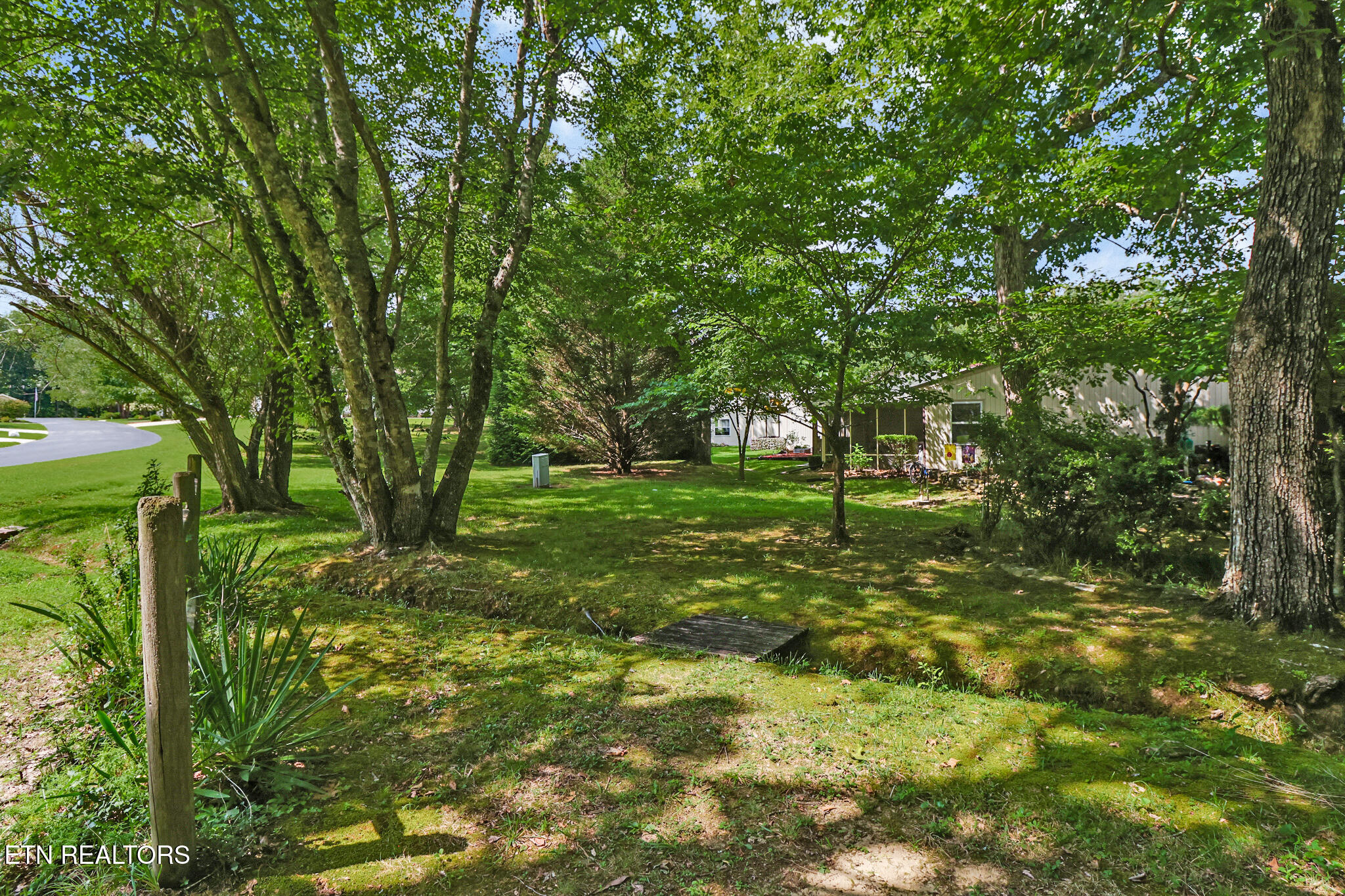 33 Big Horn Loop Crossville TN 38572