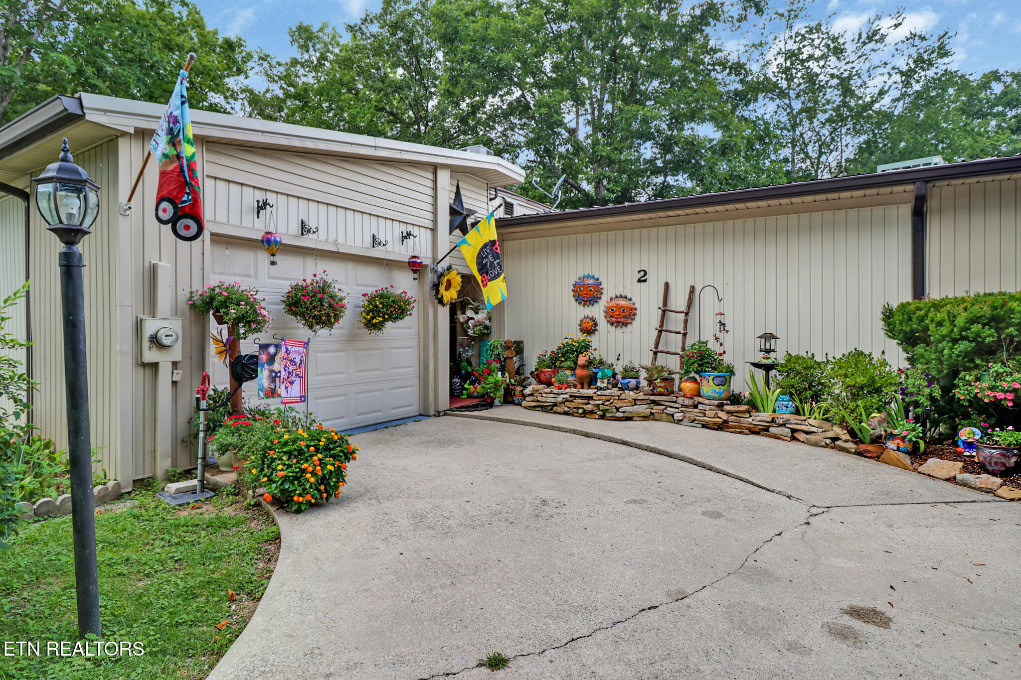 33 Big Horn Loop Crossville TN 38572