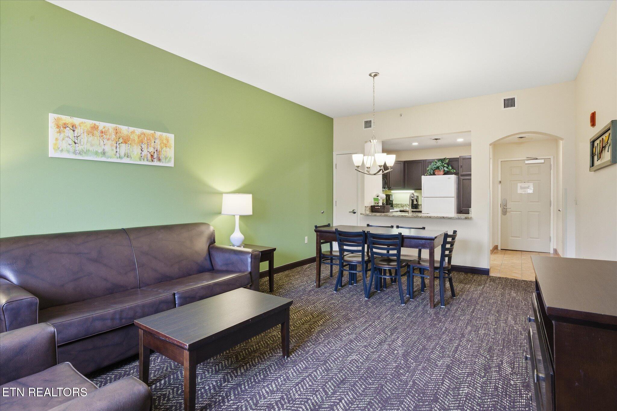 225 Collier Drive, Unit 2410 Sevierville TN 37862