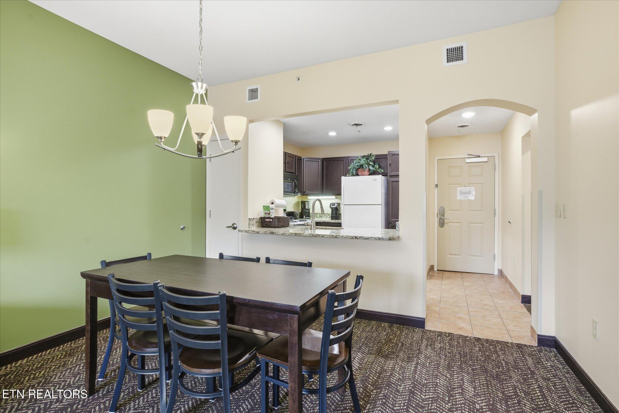 225 Collier Drive, Unit 2410 Sevierville TN 37862