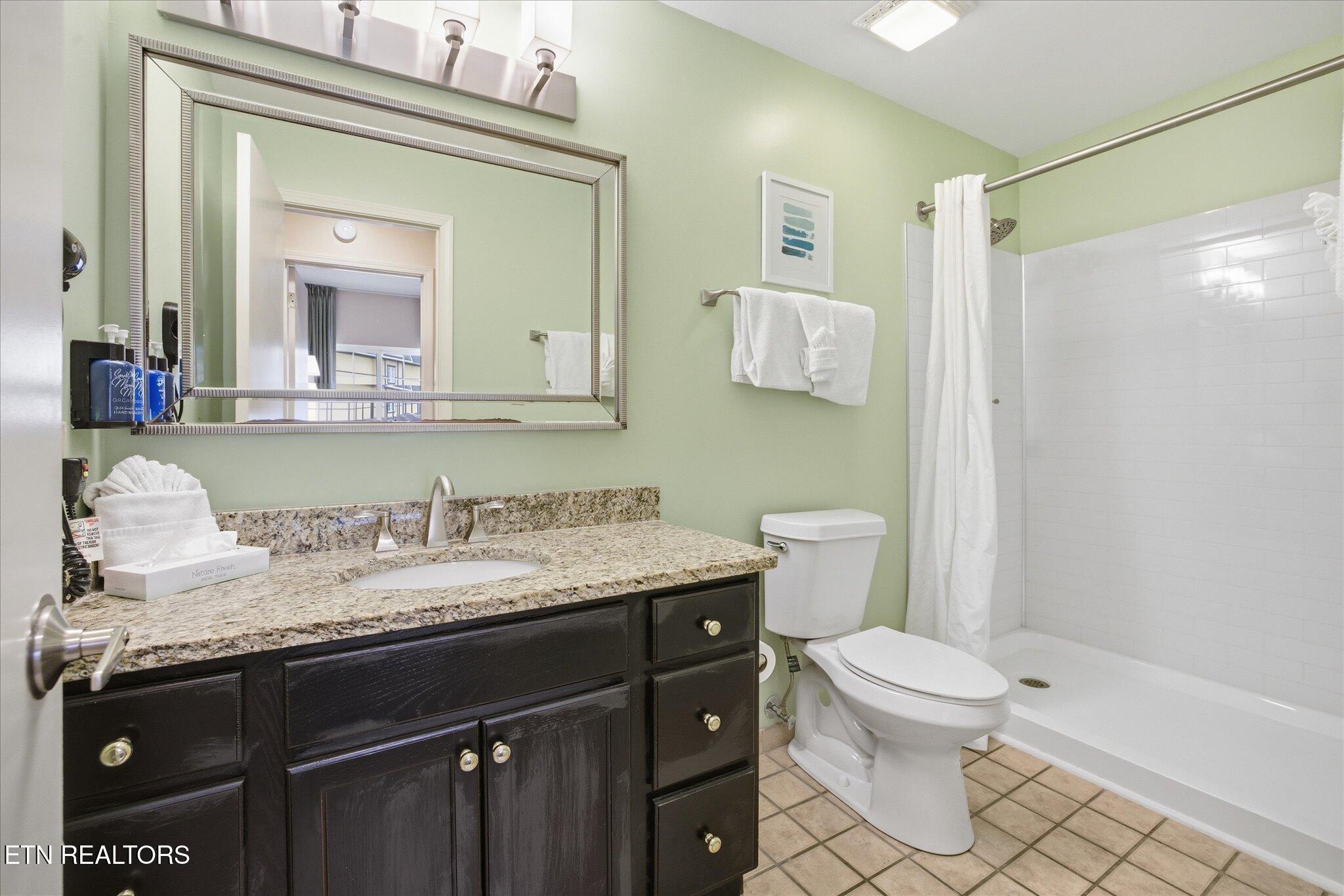 225 Collier Drive, Unit 2410 Sevierville TN 37862