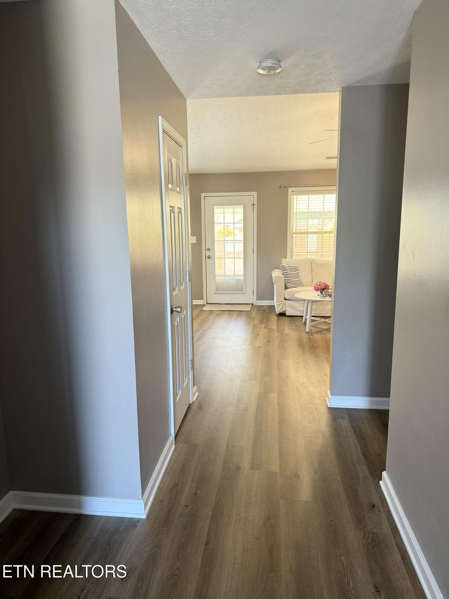 1704 Appian Way Knoxville TN 37923