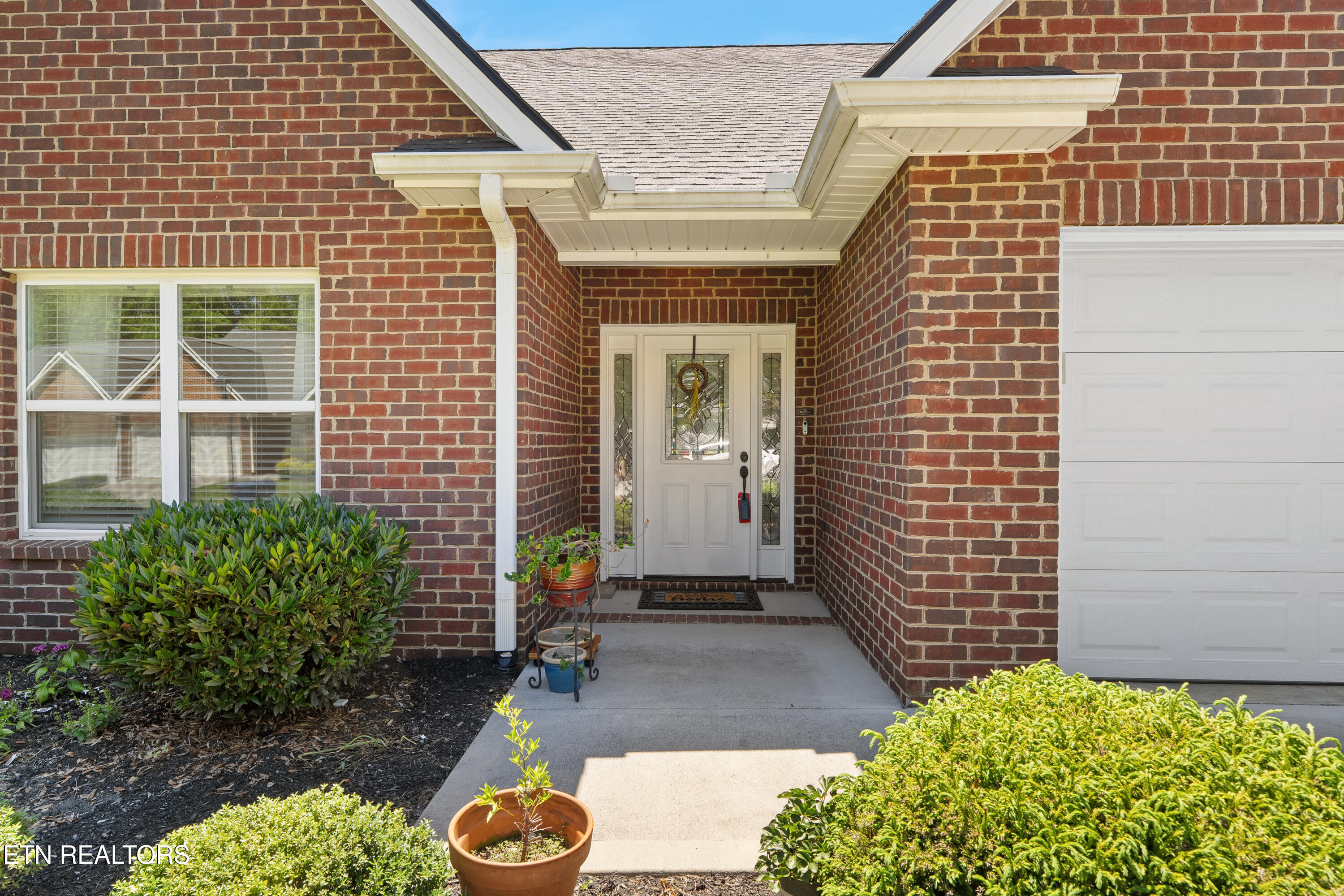 1117 Fellin View Way Sevierville TN 37876