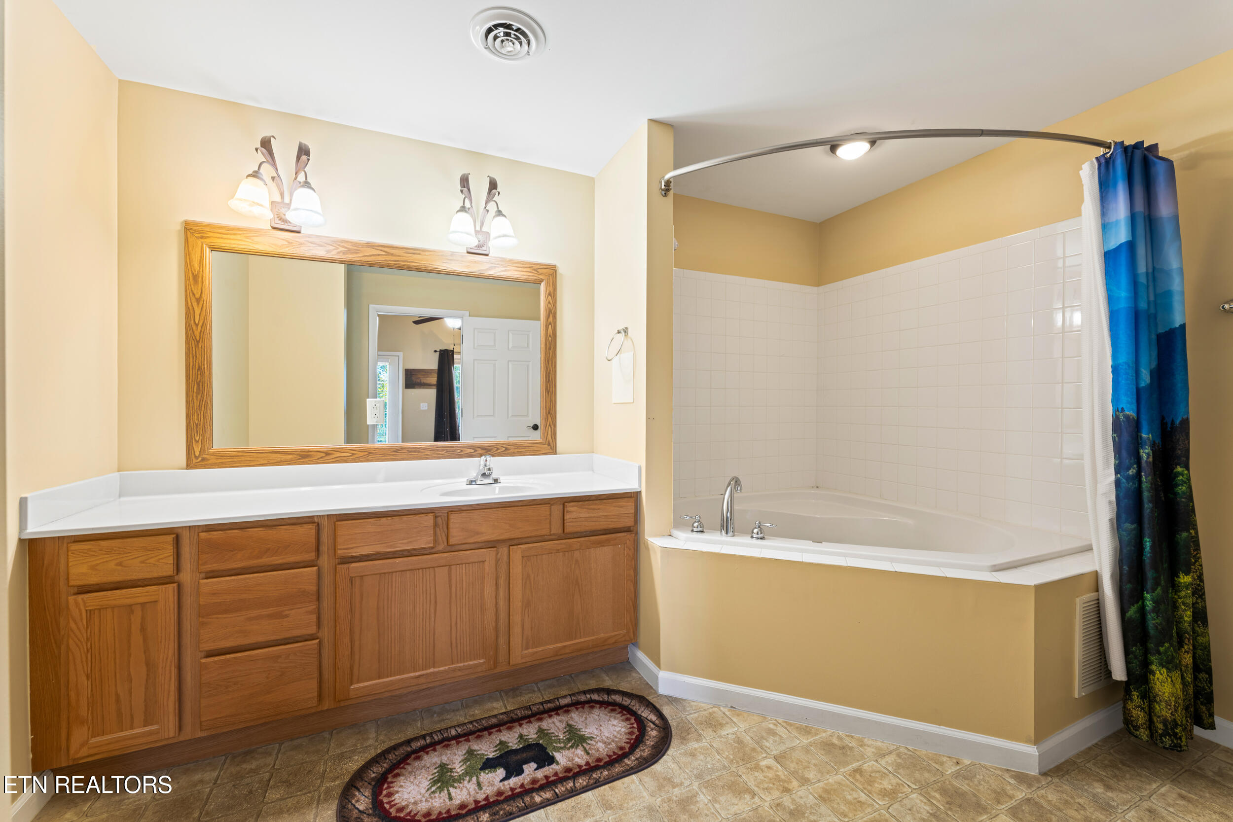 527 River Place Way, Unit 334 Sevierville TN 37862