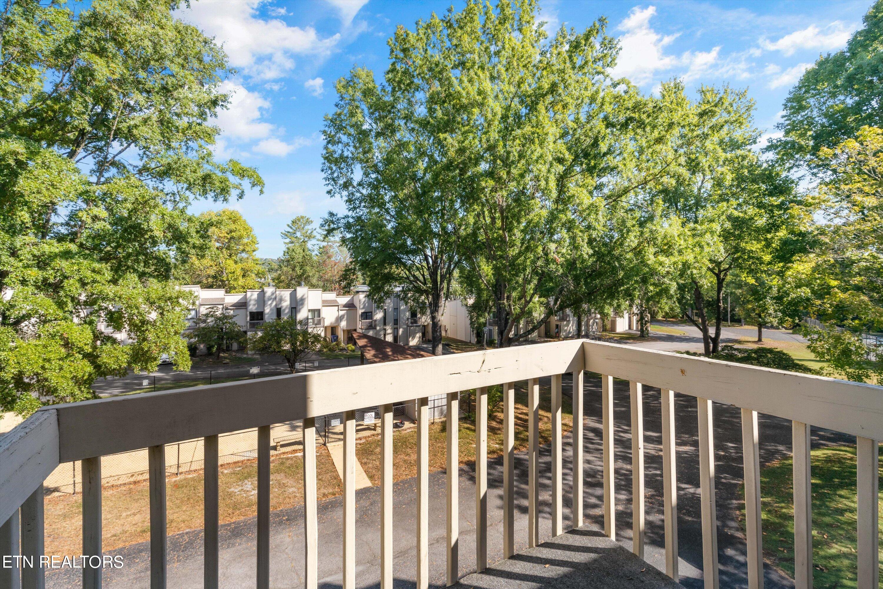 84 Valley Forge Drive Oak Ridge TN 37830