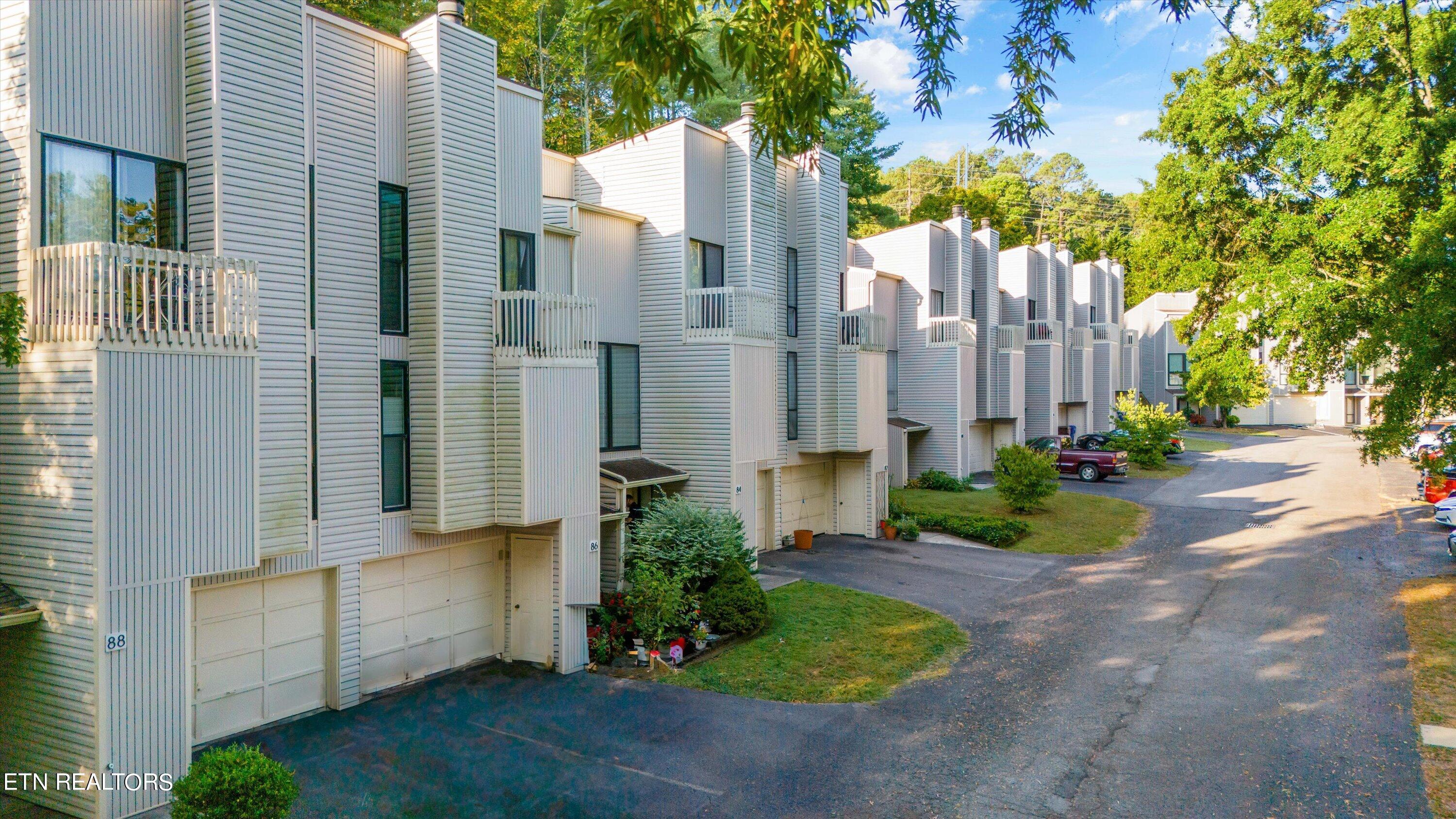 84 Valley Forge Drive Oak Ridge TN 37830