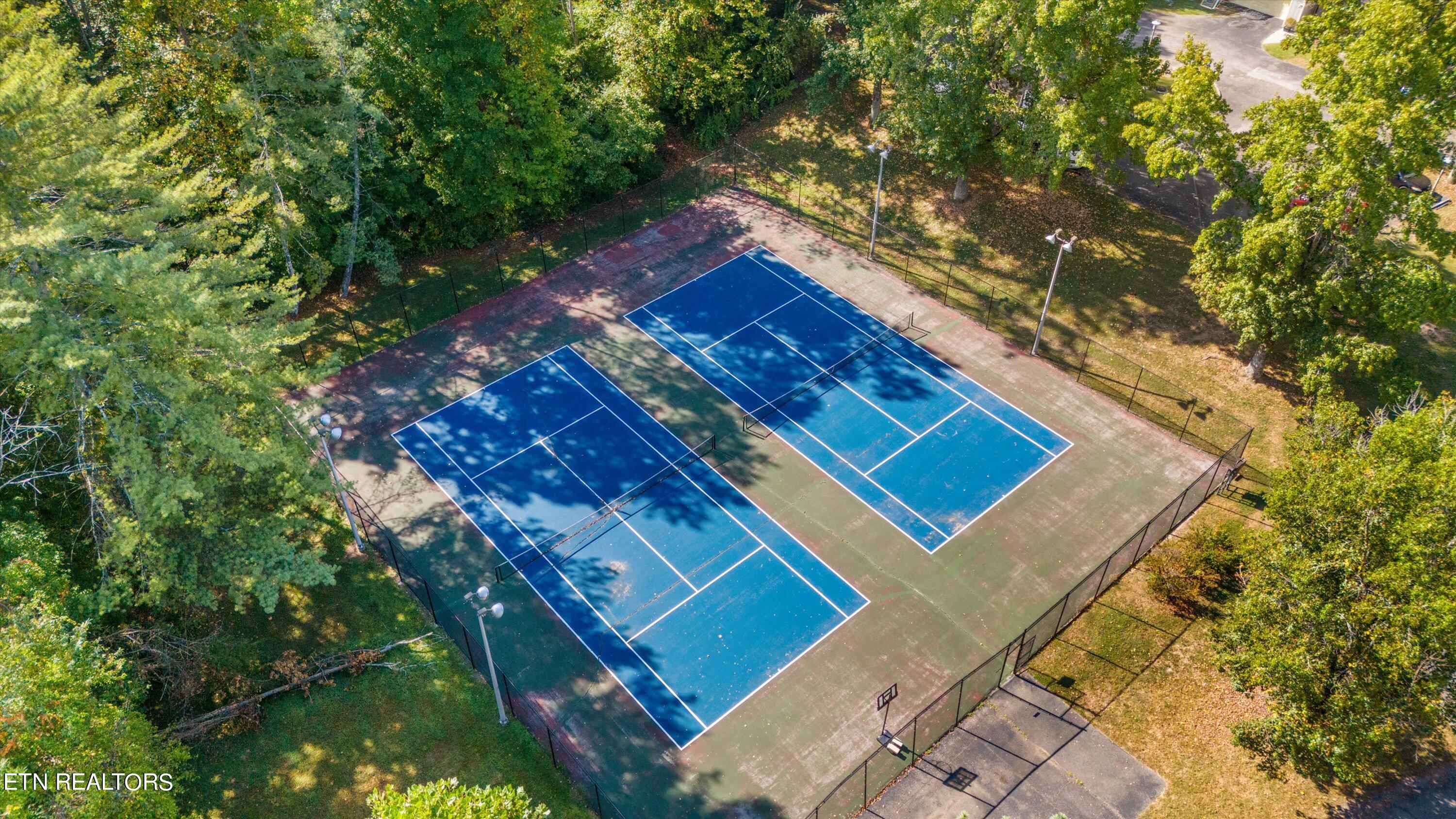 84 Valley Forge Drive Oak Ridge TN 37830
