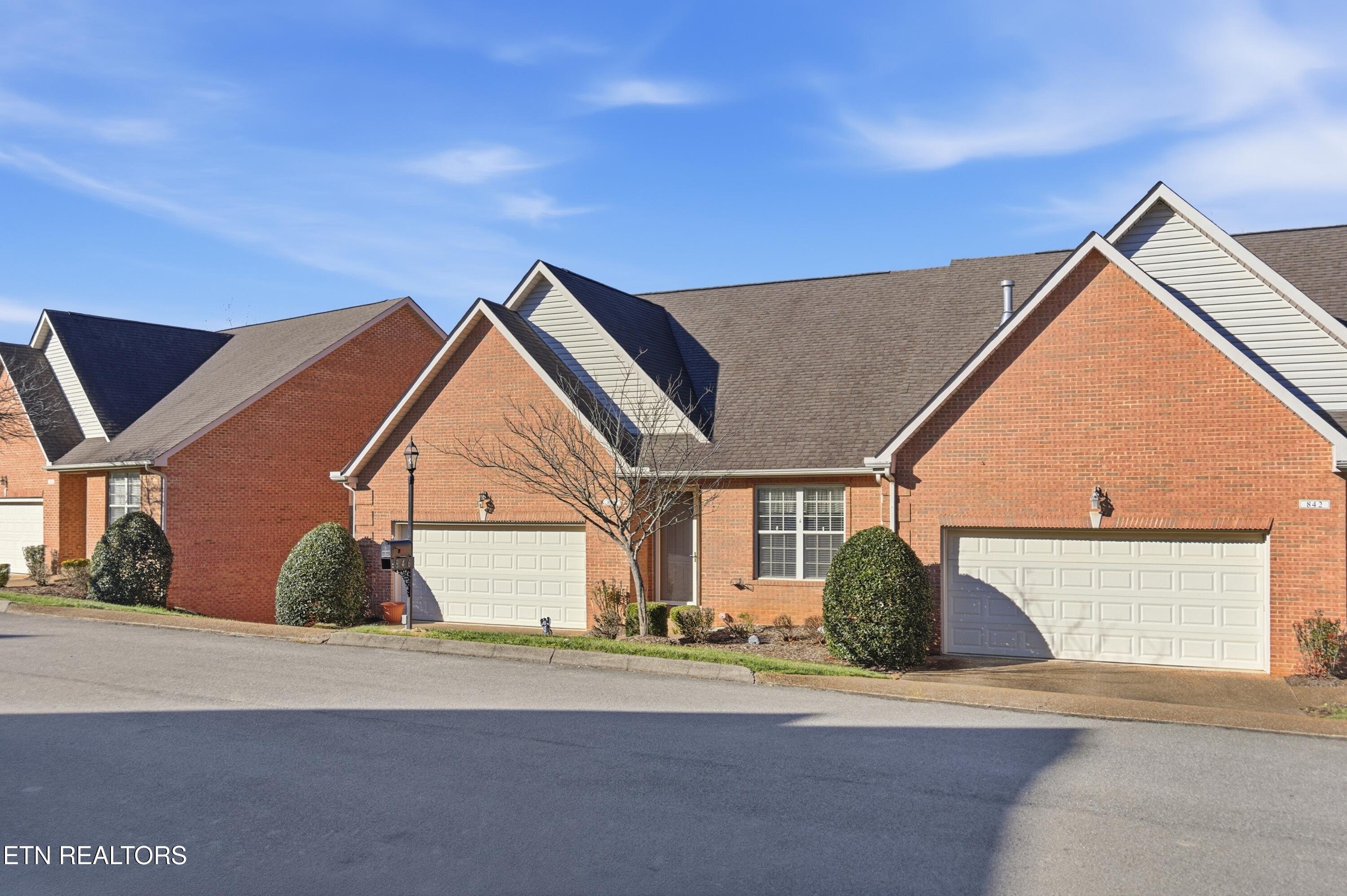 846 Racquet Club Way Knoxville TN 37923
