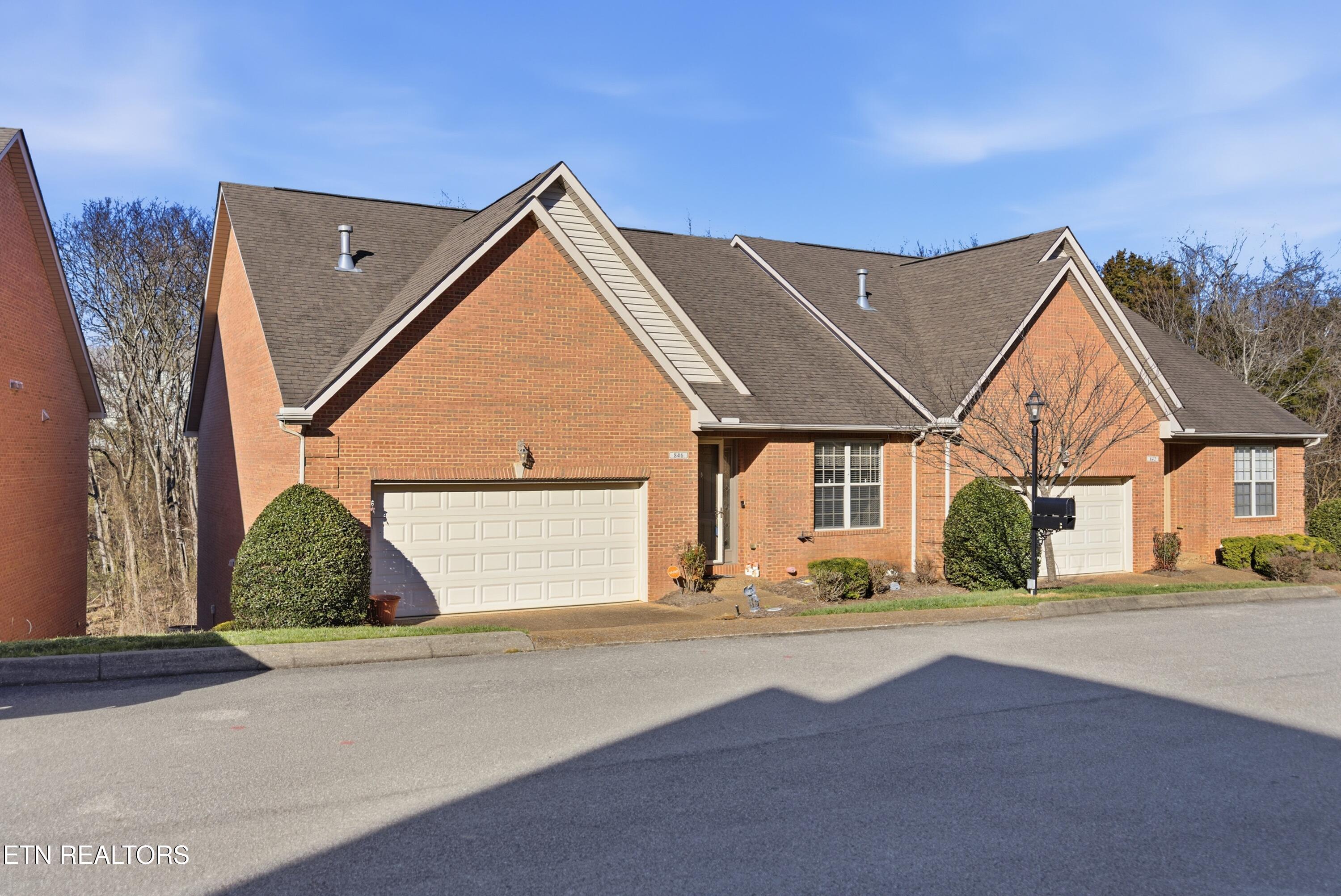 846 Racquet Club Way Knoxville TN 37923