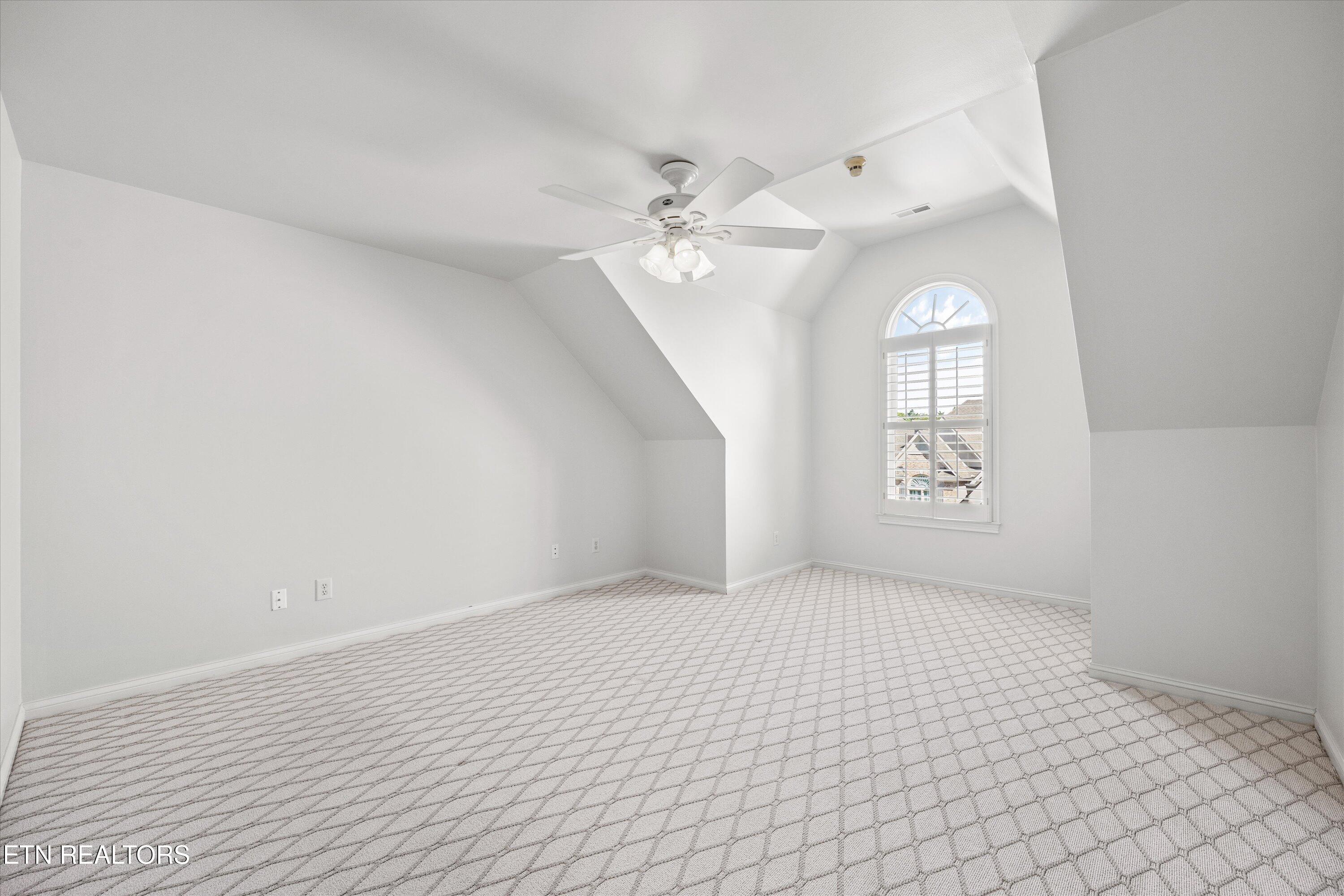1115 Highgrove Garden Way Knoxville TN 37922