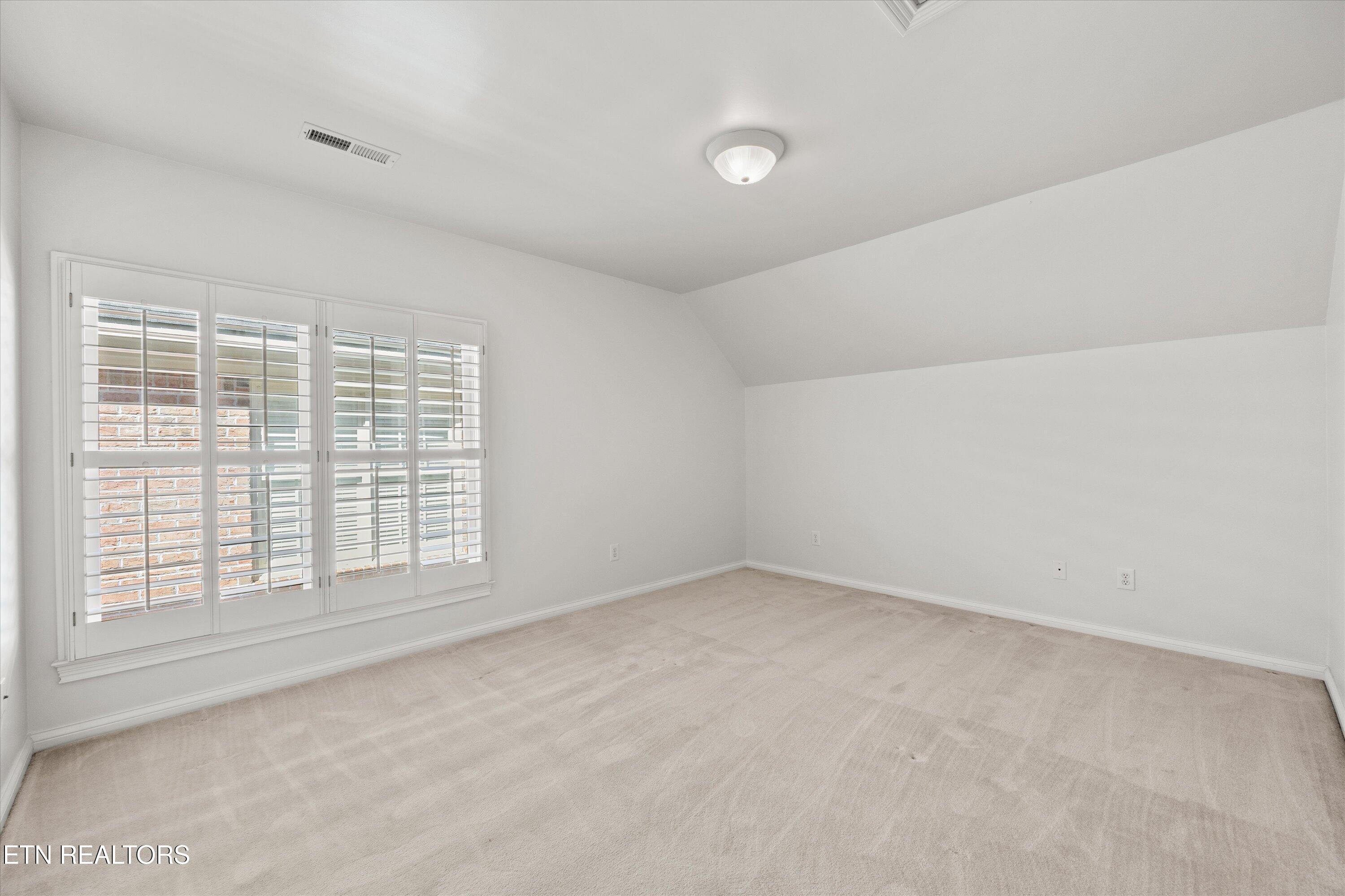 1115 Highgrove Garden Way Knoxville TN 37922