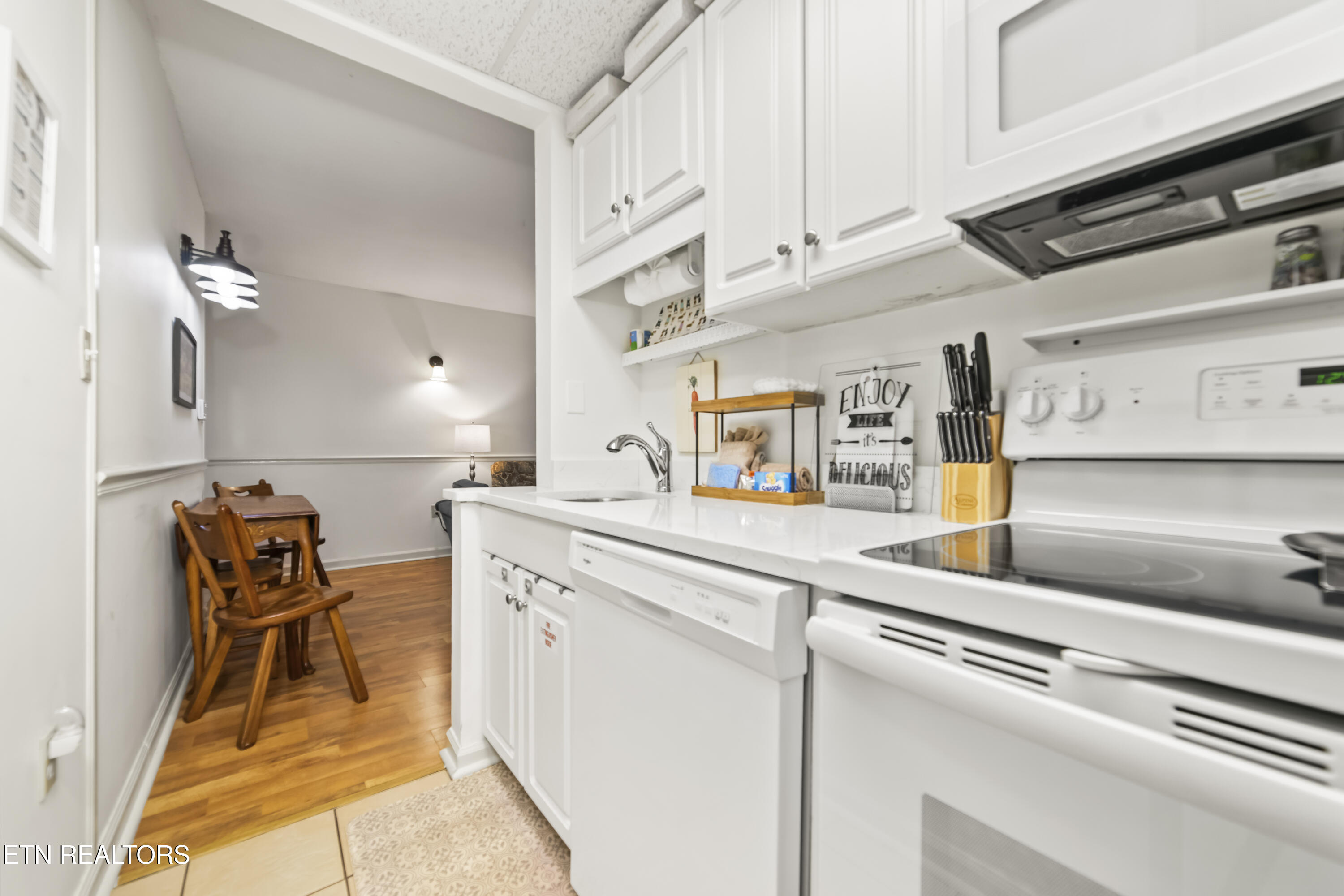 102 Baskins Creek Bypass Gatlinburg TN 37738