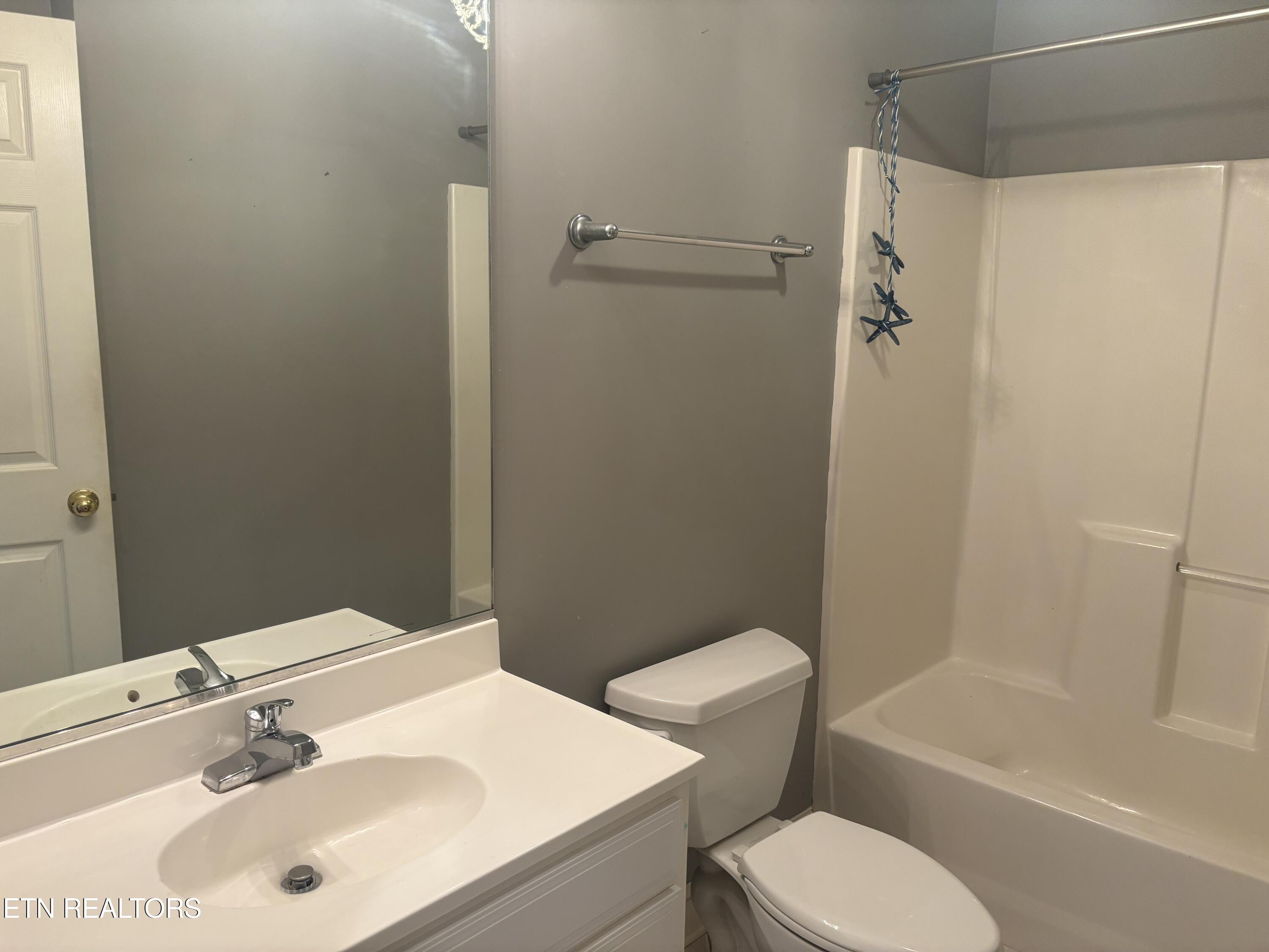 103 Willington Place Loudon TN 37774