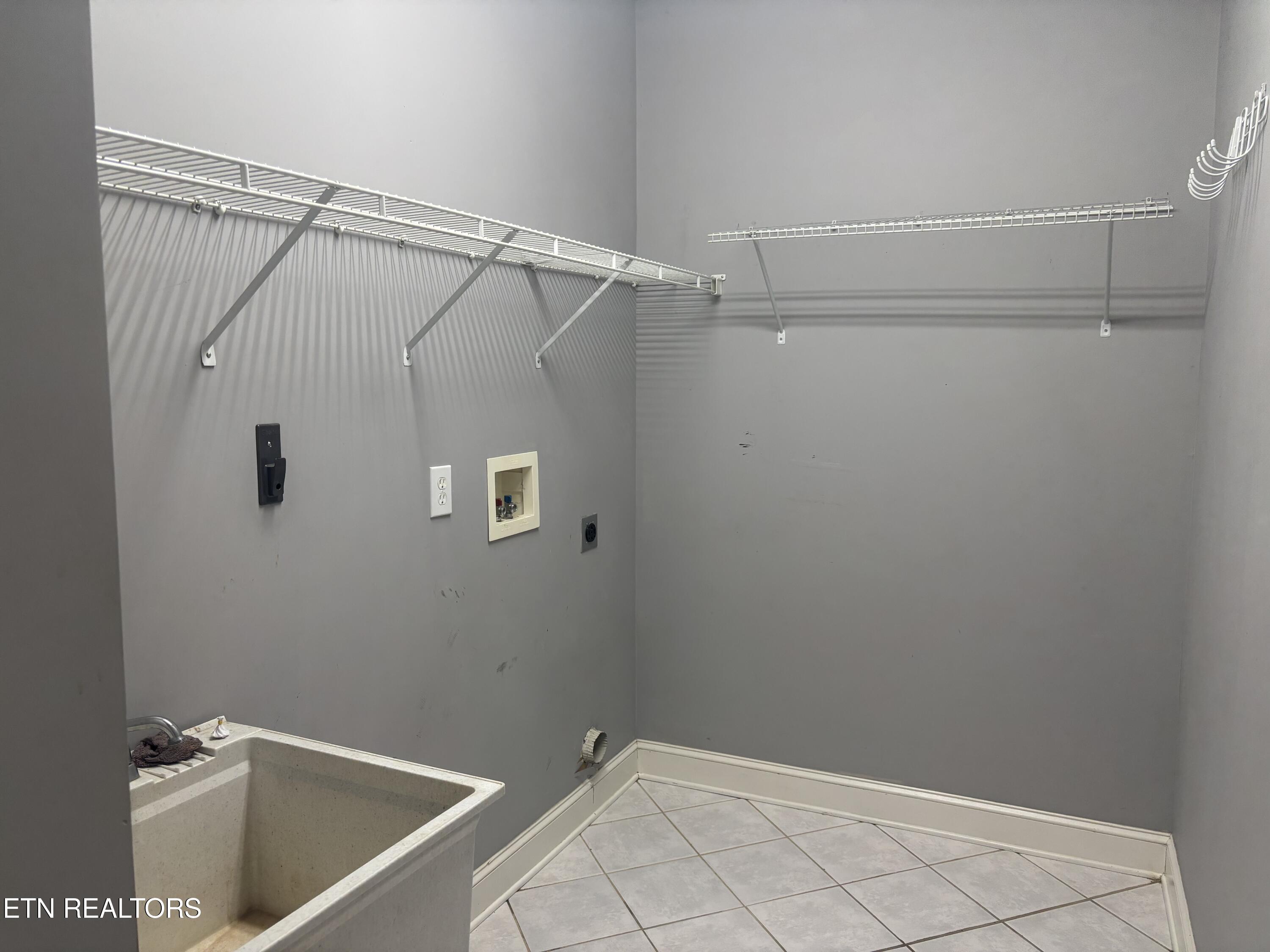 103 Willington Place Loudon TN 37774