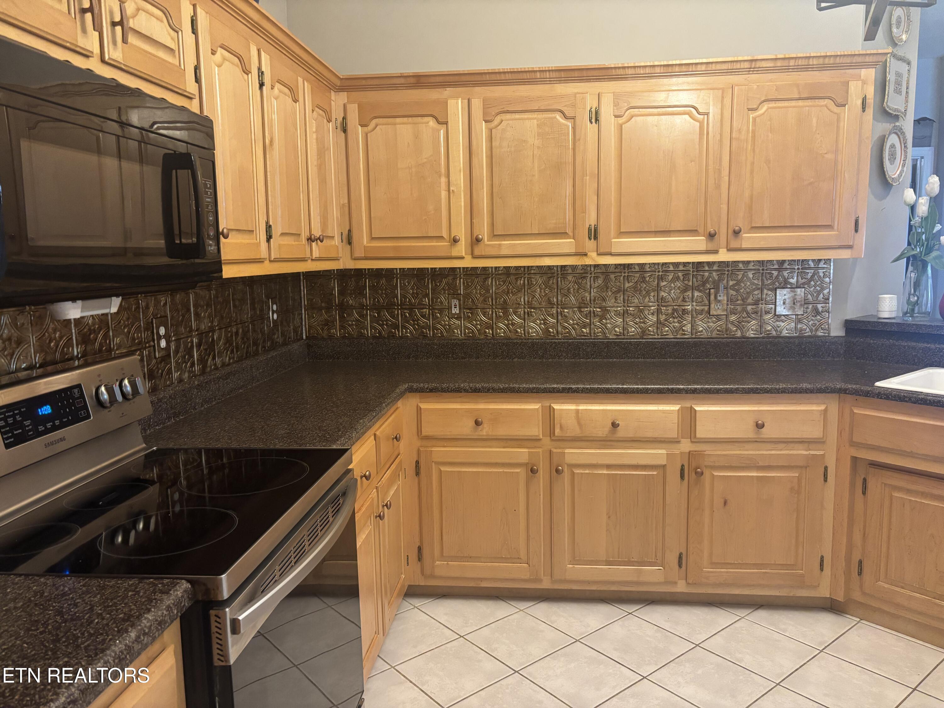 103 Willington Place Loudon TN 37774