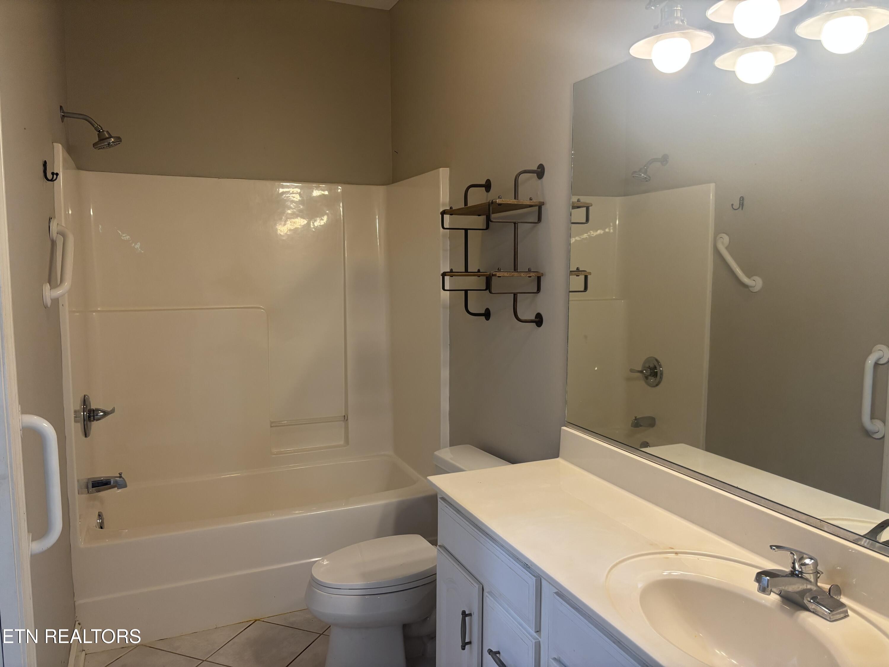 103 Willington Place Loudon TN 37774