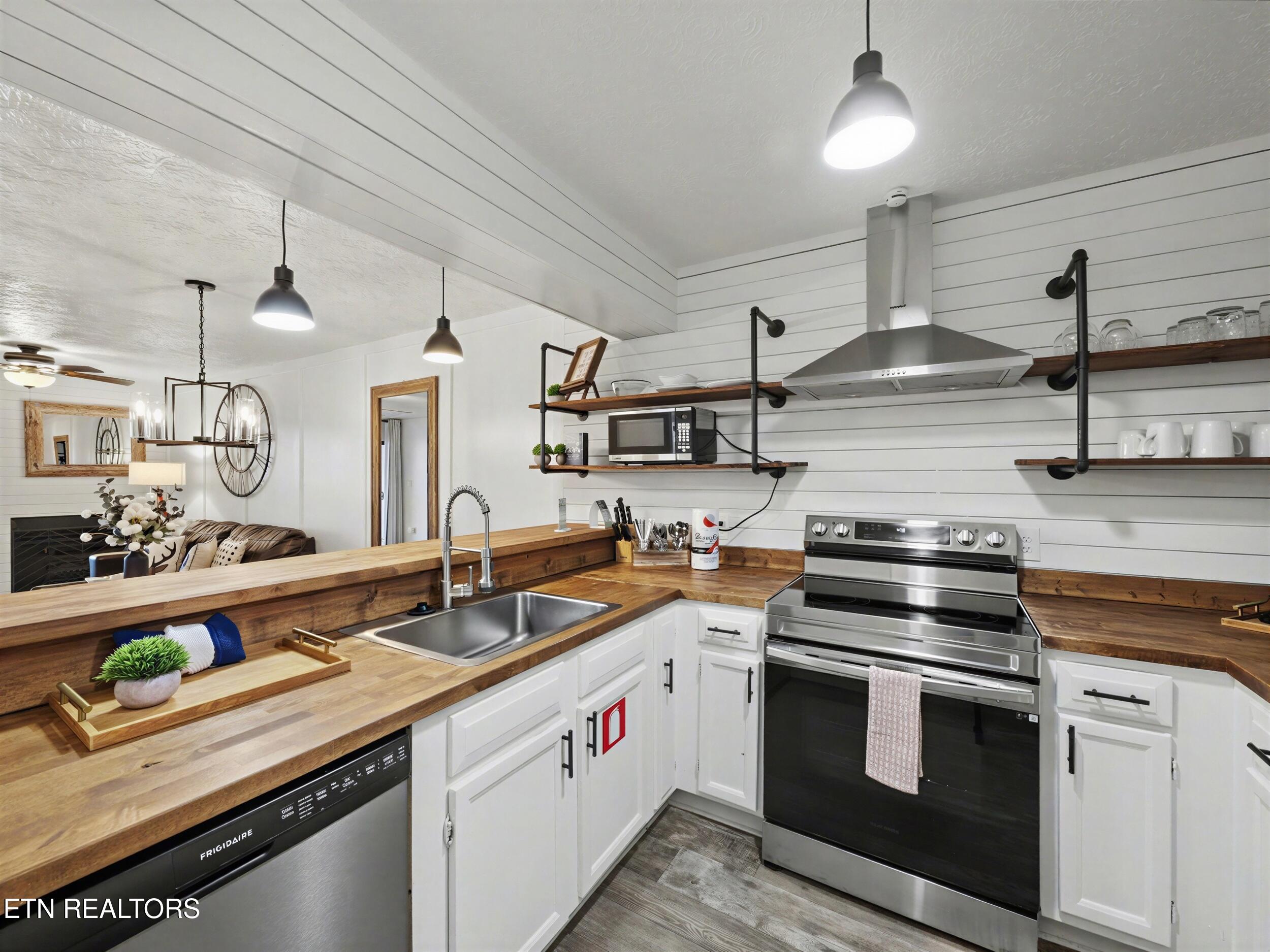 616 Turkey Nest Road Gatlinburg TN 37738