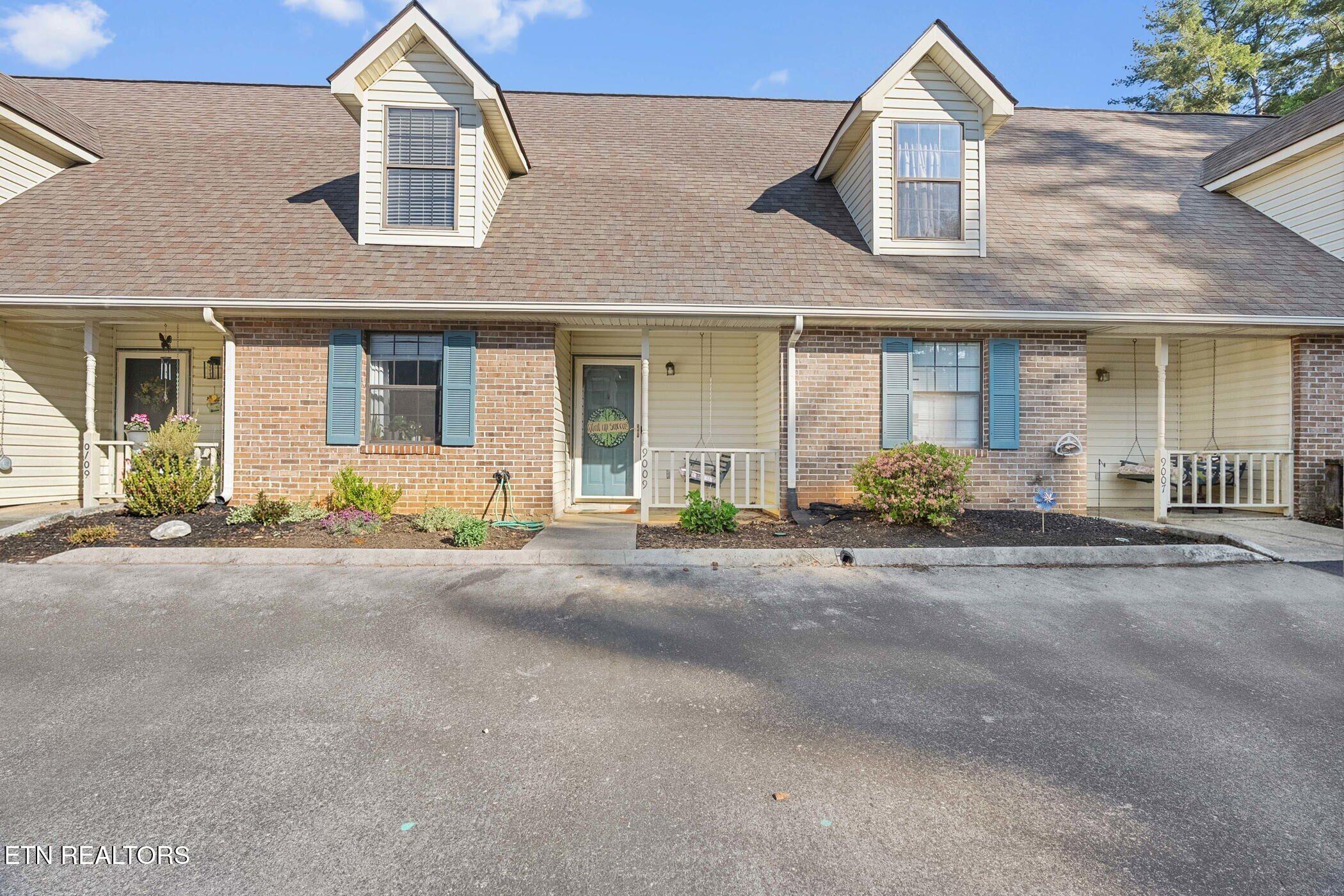 9009 Bell Brook Lane Knoxville TN 37923