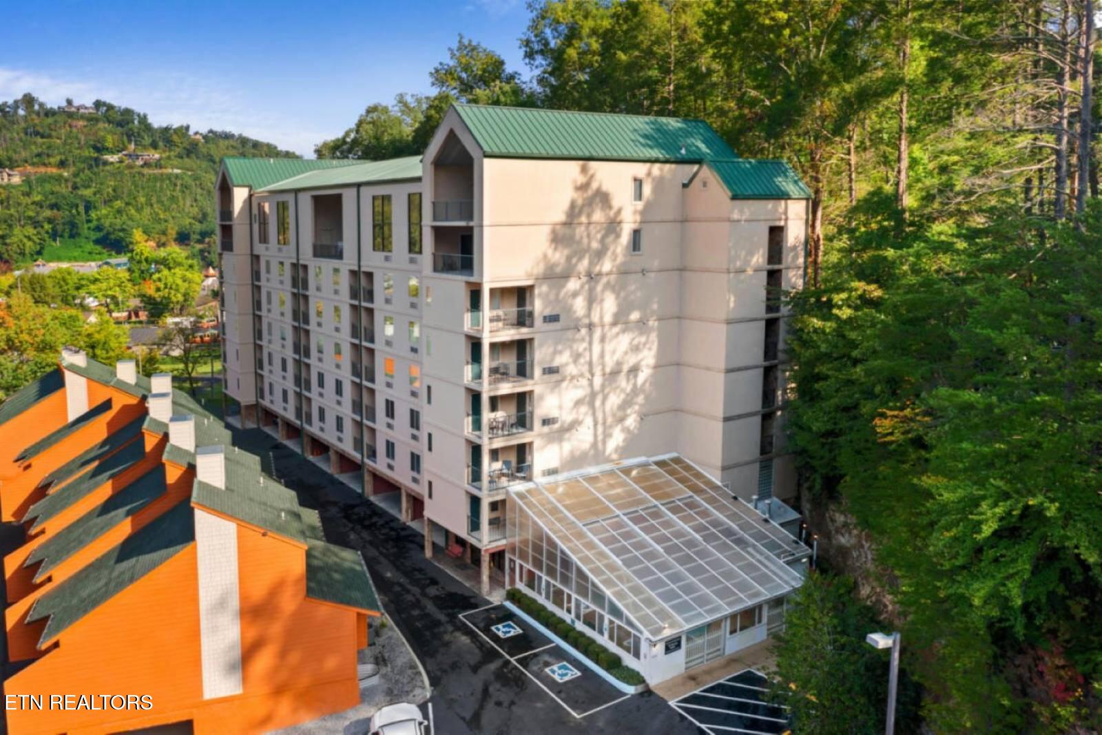 413 Baskins Creek Road Gatlinburg TN 37738