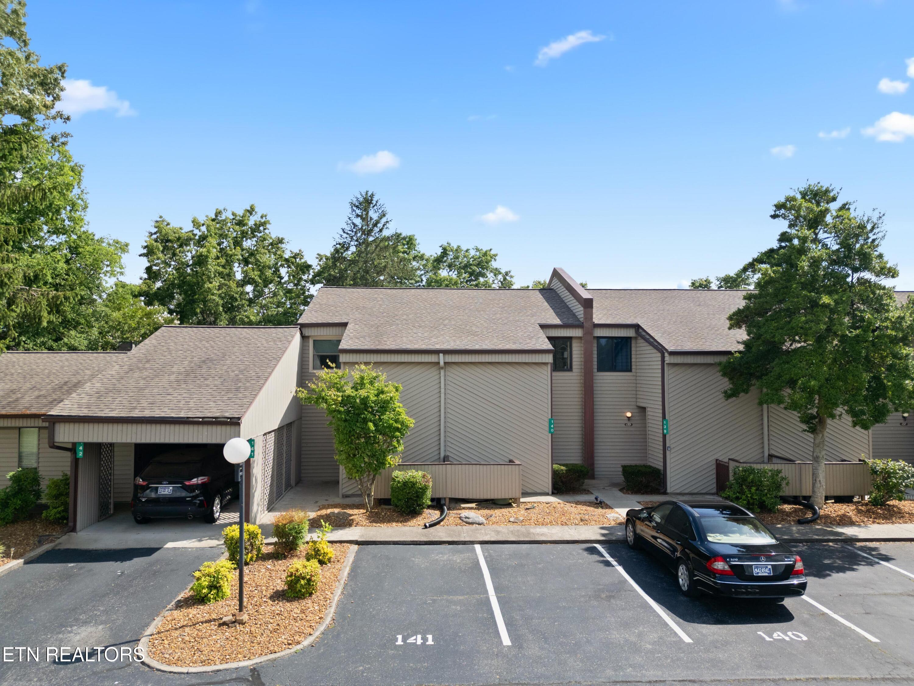 7 Lakeshore Circle Crossville TN 38558