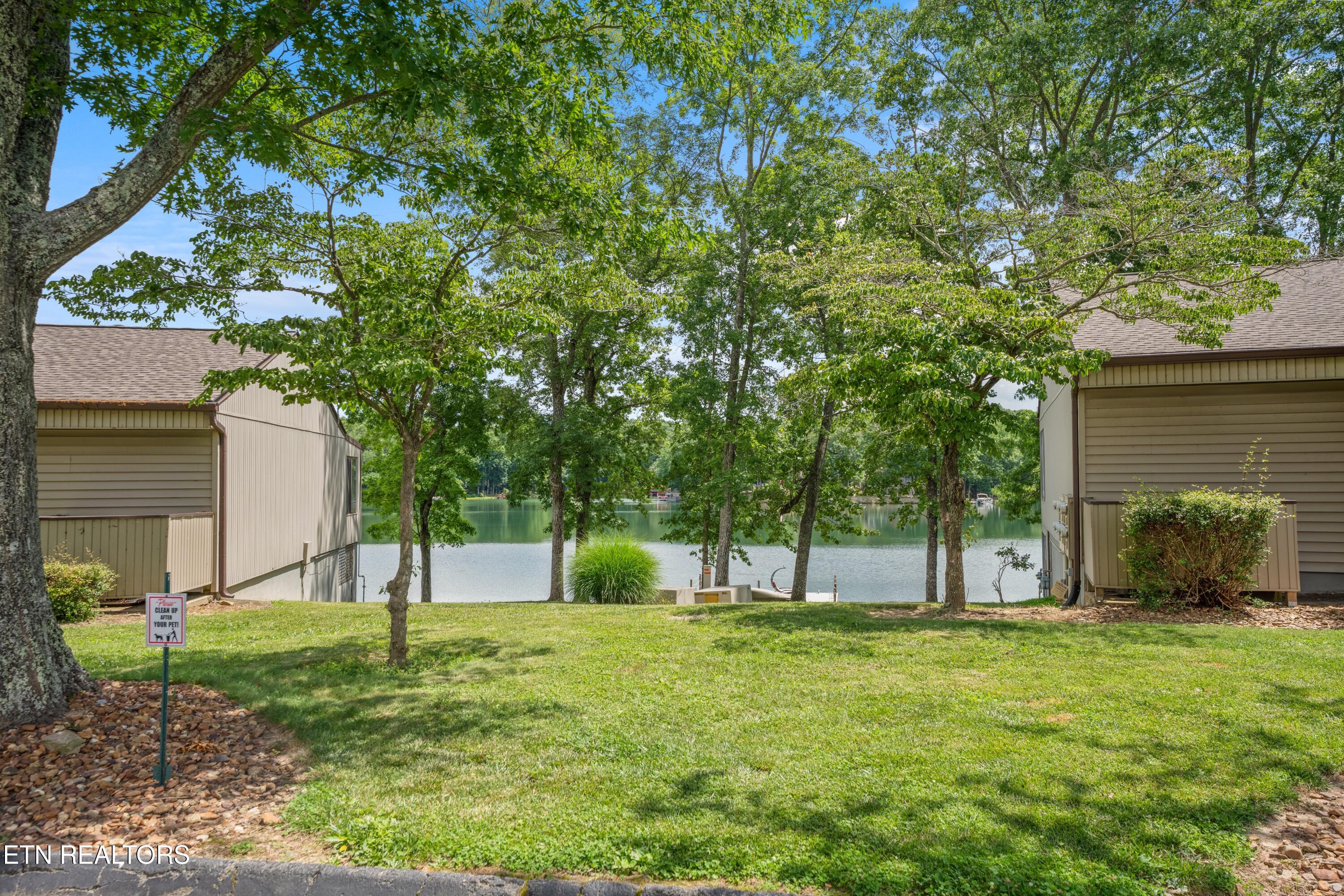 7 Lakeshore Circle Crossville TN 38558