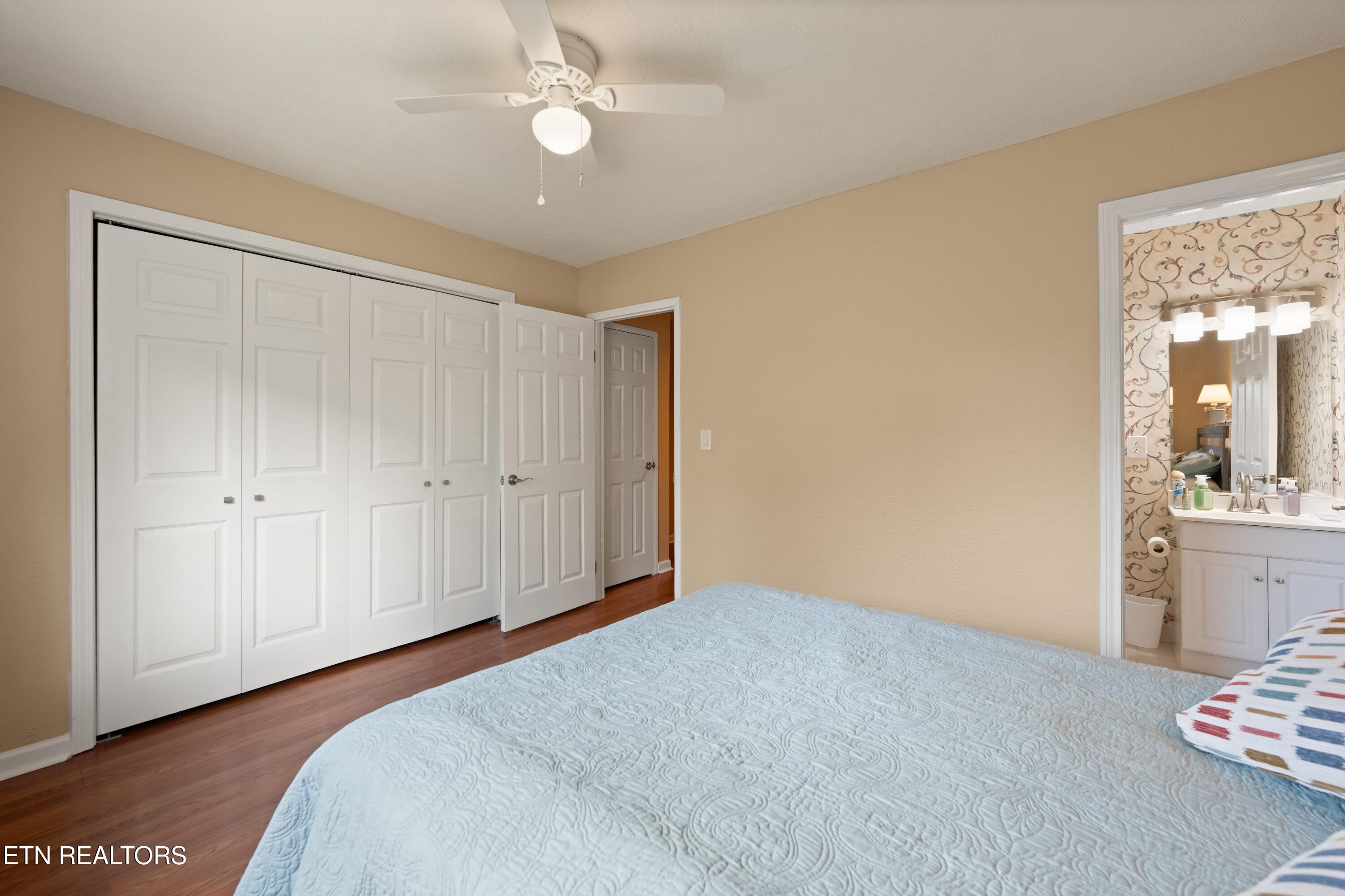 7 Lakeshore Circle Crossville TN 38558