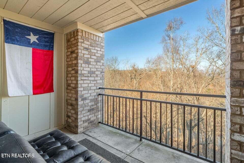 3704 Spruce Ridge Way Knoxville TN 37920
