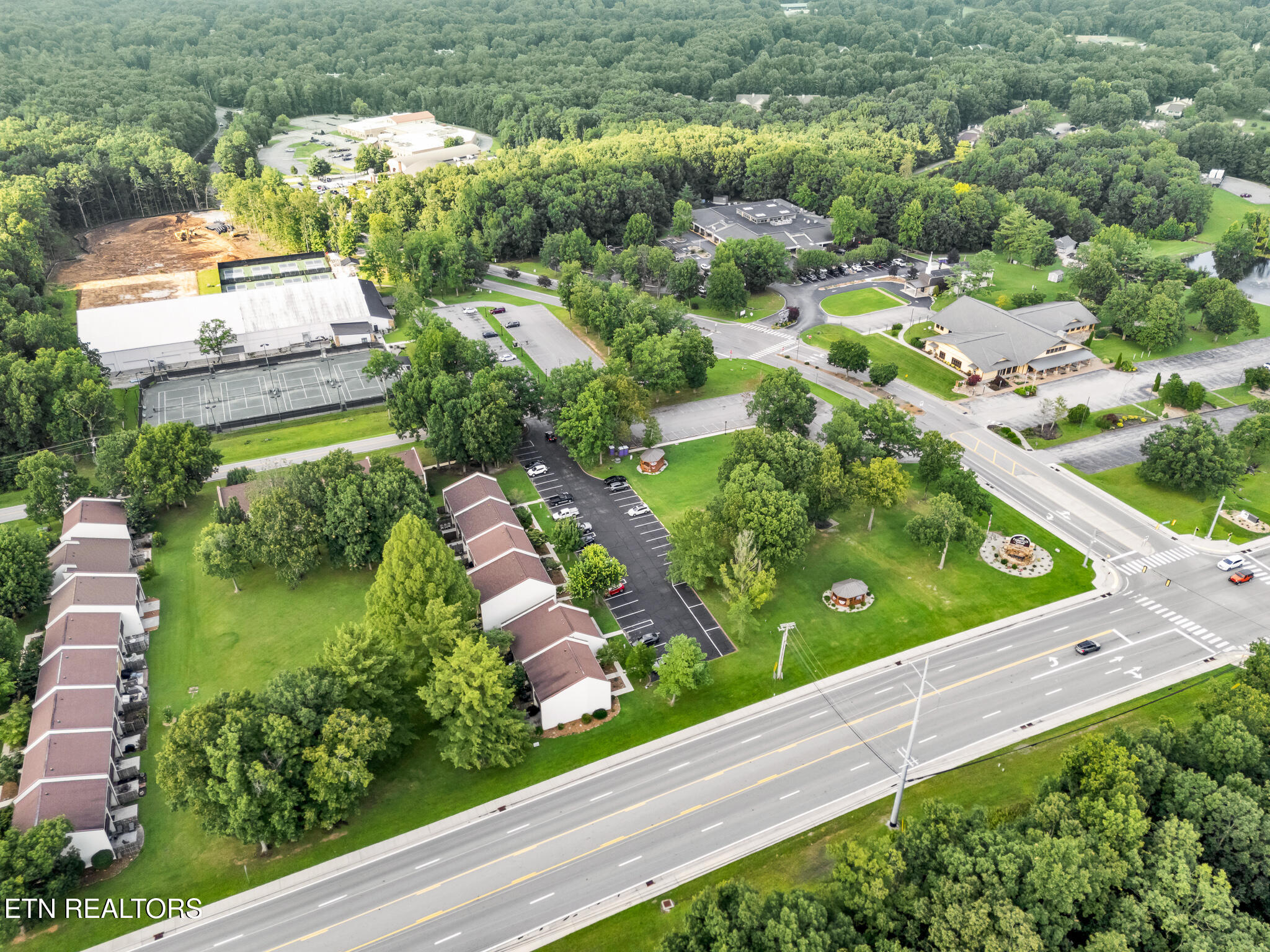 7 Wilshire Heights Drive Crossville TN 38558