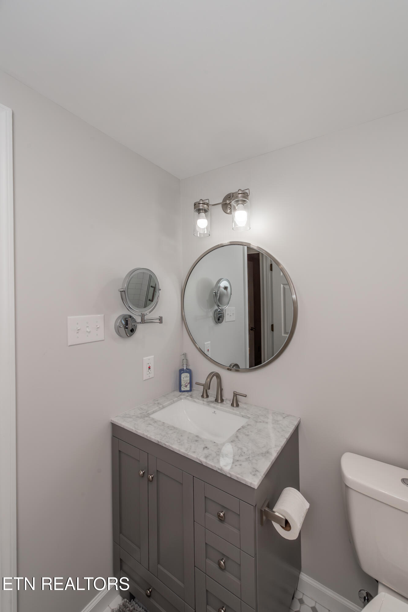 1488 Touraine Place Knoxville TN 37919
