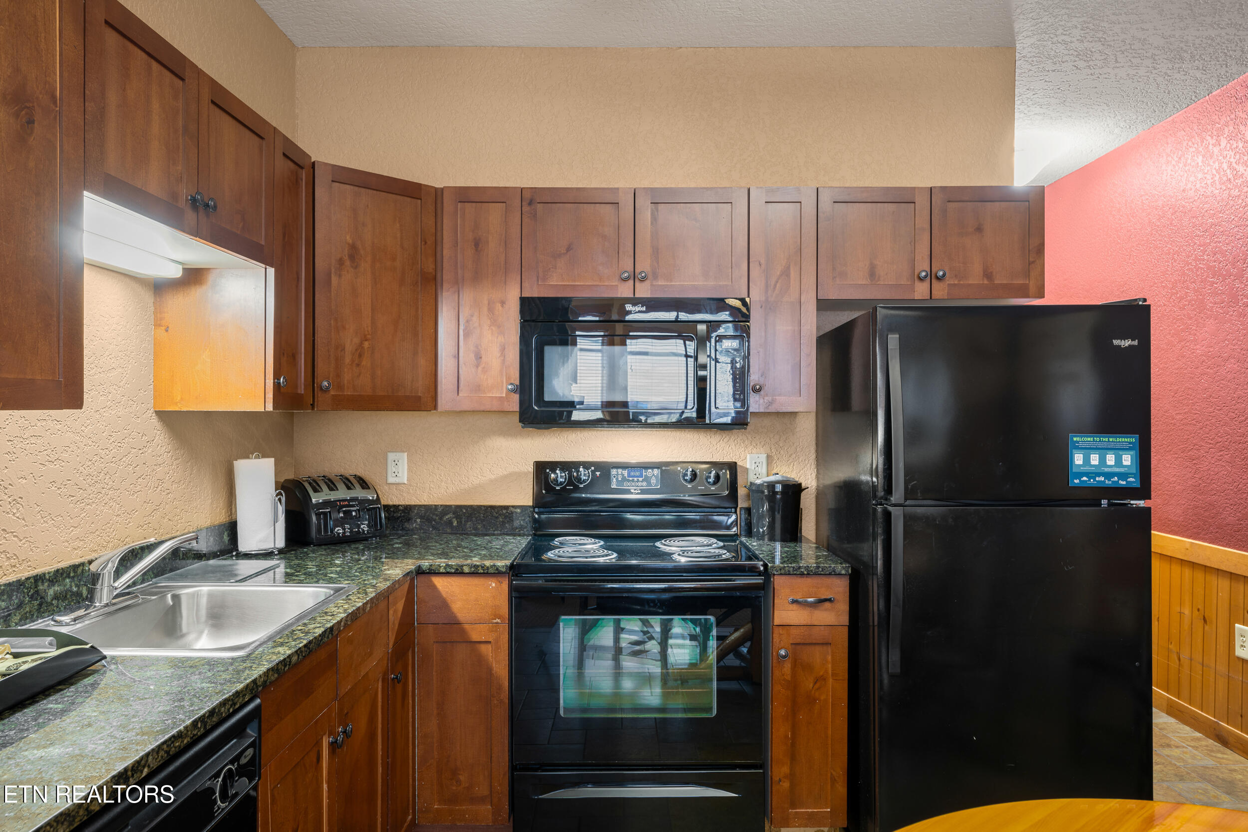 1424 Old Knoxville Unit 13071,73,75 Highway Sevierville TN 37876