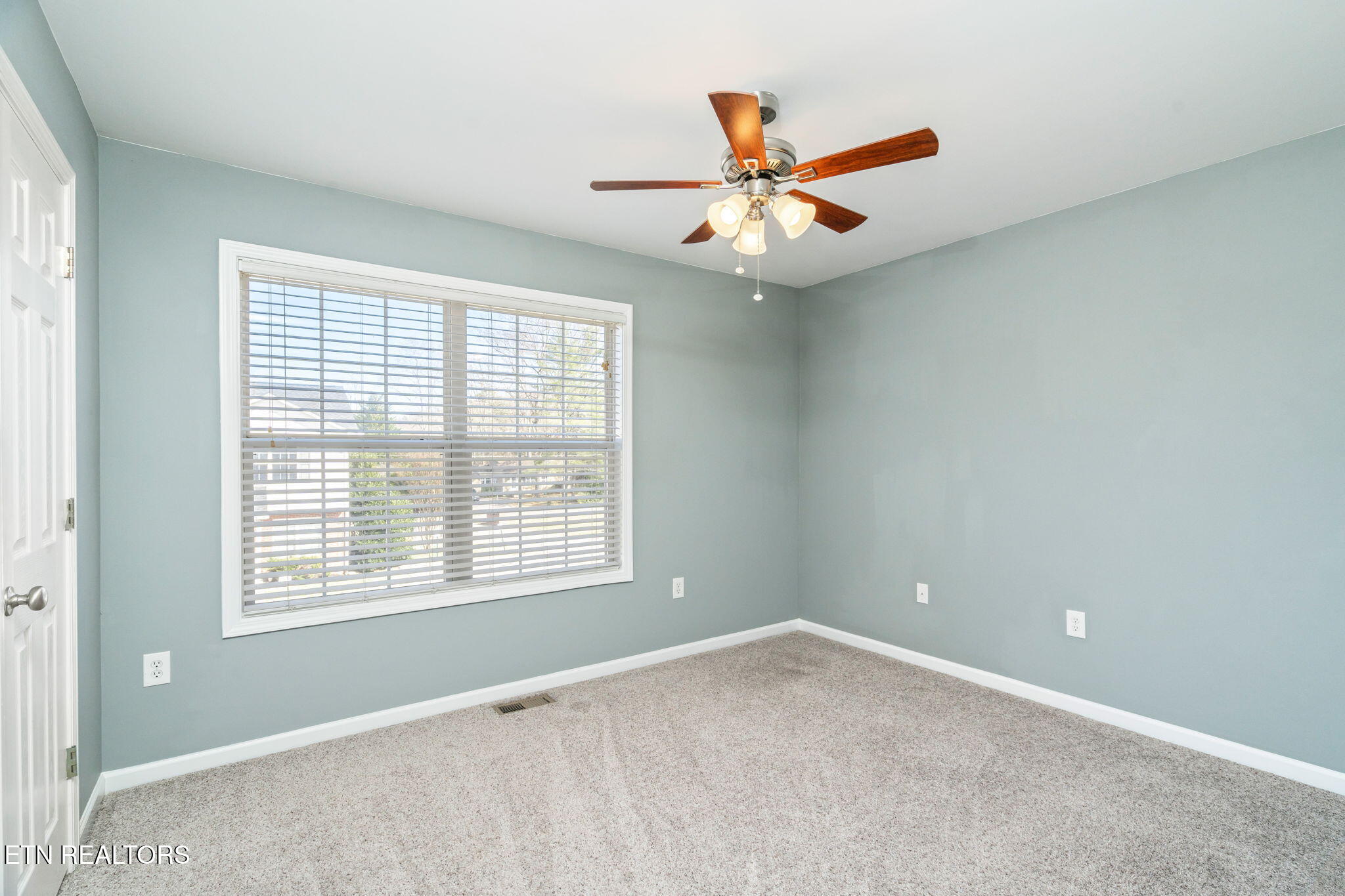 6811 Spring Glen Way Knoxville TN 37919