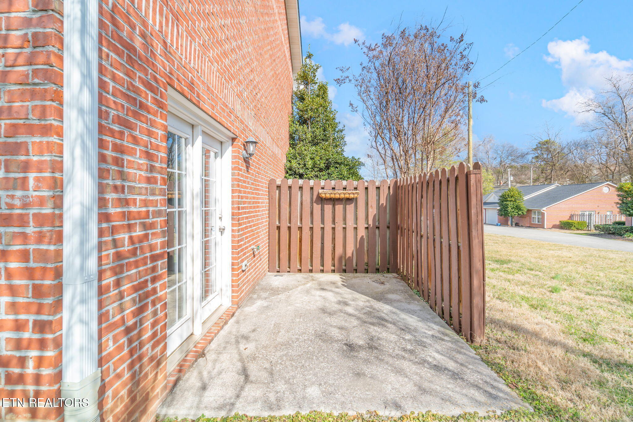 6811 Spring Glen Way Knoxville TN 37919