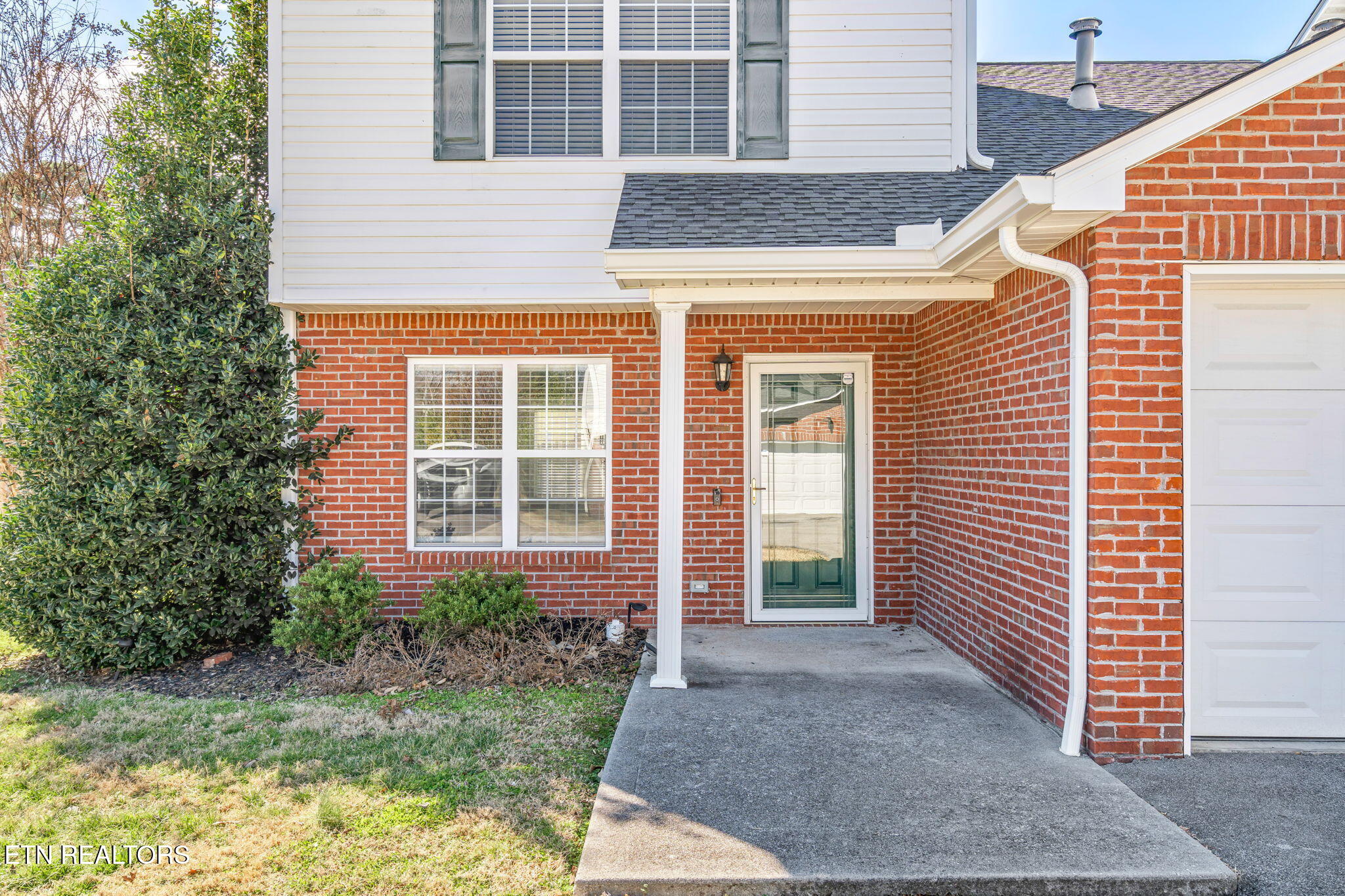 6811 Spring Glen Way Knoxville TN 37919