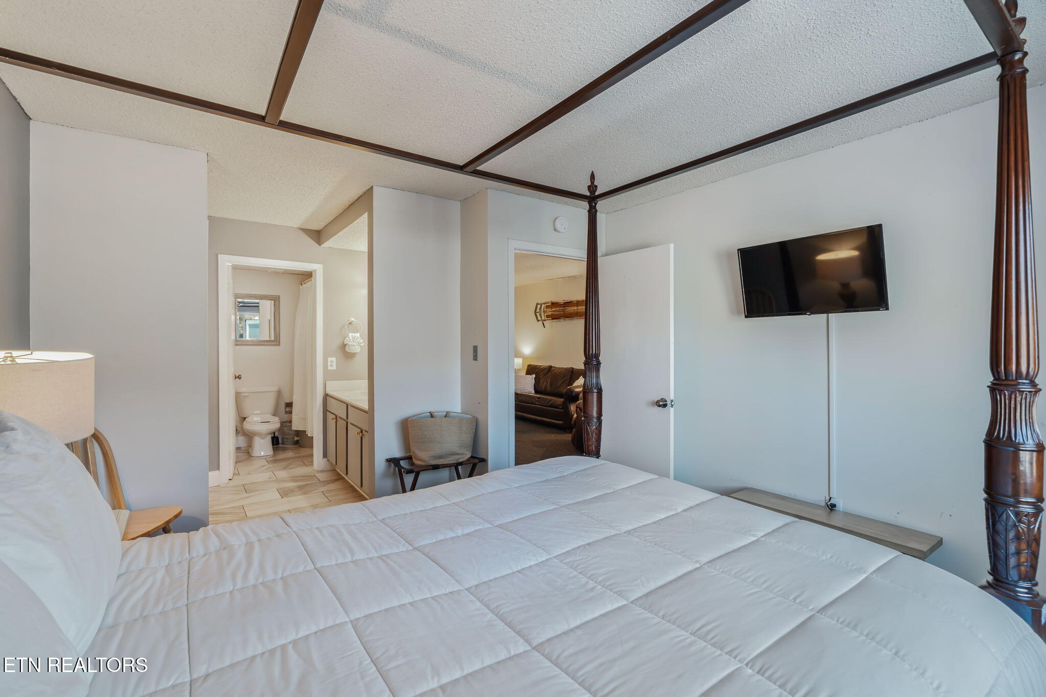 102 Baskins Creek Bypass Gatlinburg TN 37738