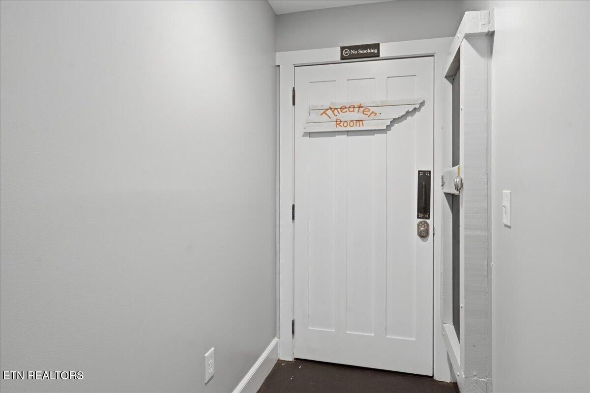 1121 Tree Top Way Knoxville TN 37920