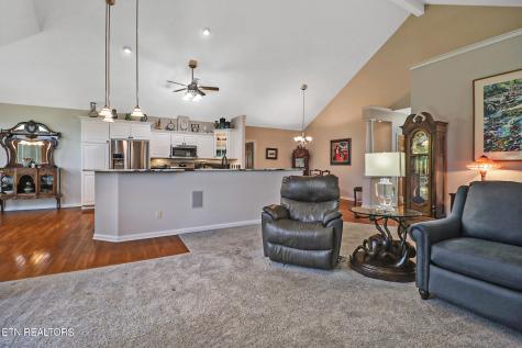 135 Lafayette Point Fairfield Glade TN 38558
