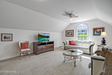 135 Lafayette Point Fairfield Glade TN 38558