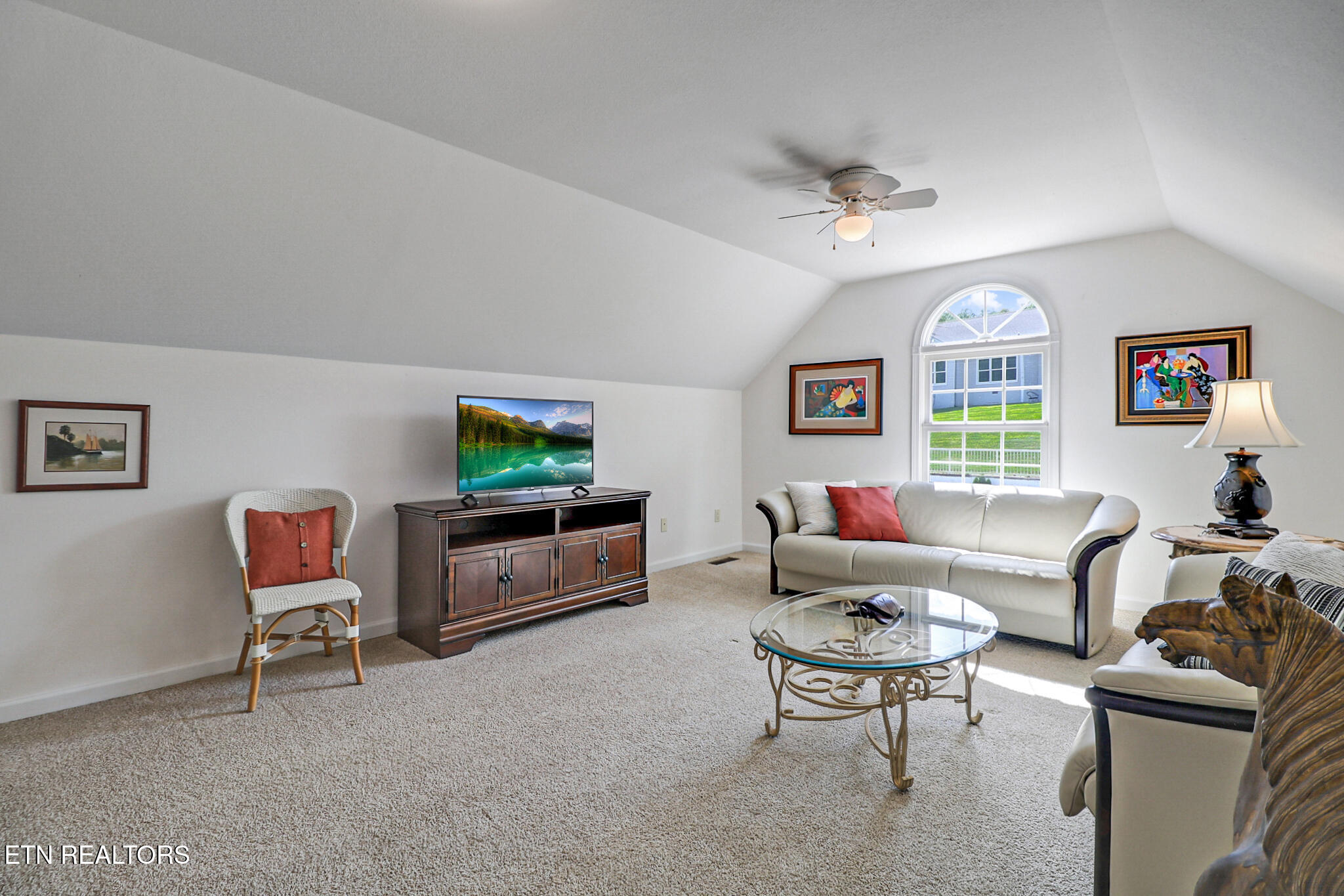 135 Lafayette Point Fairfield Glade TN 38558