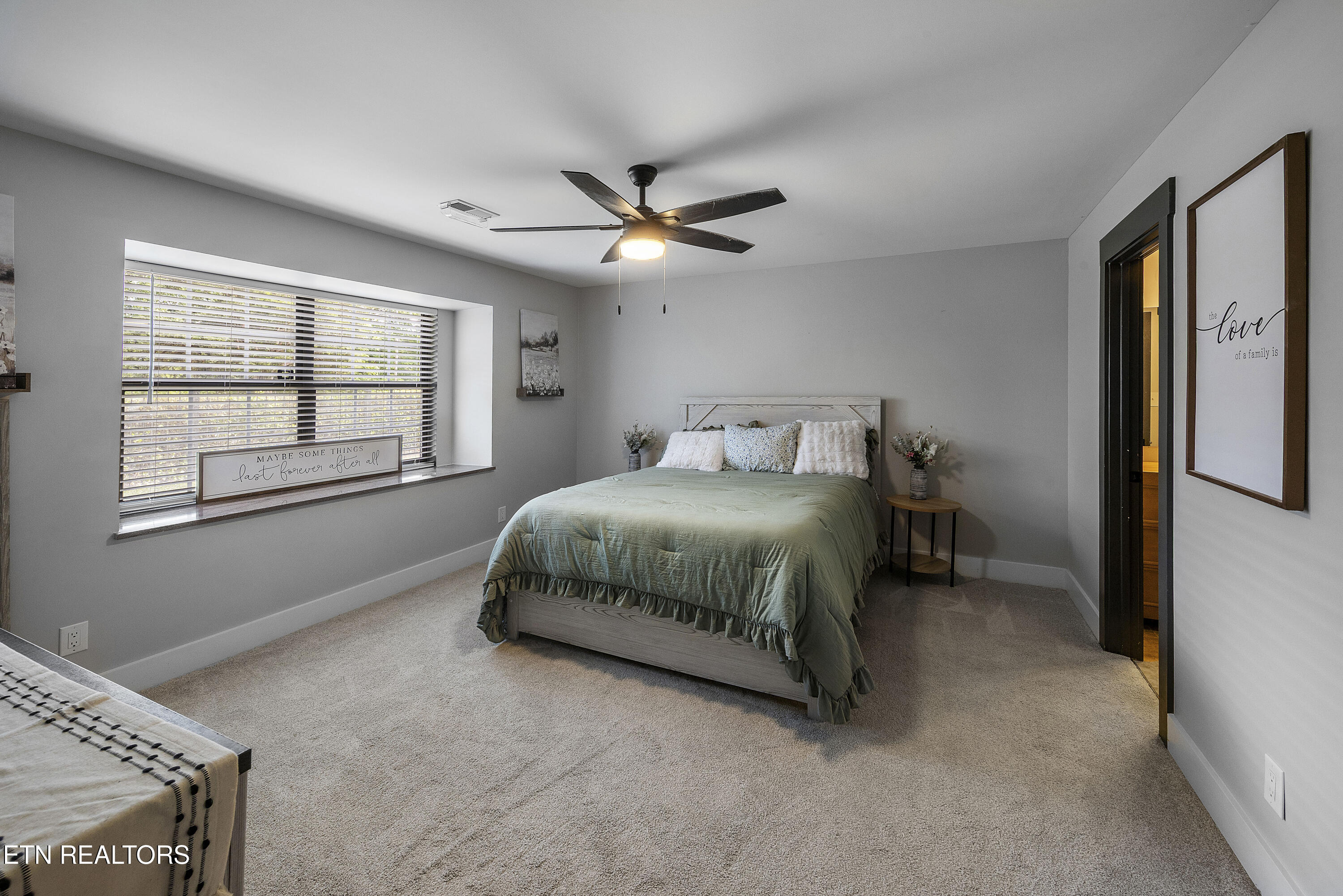 805 Cedar Lane Knoxville TN 37912