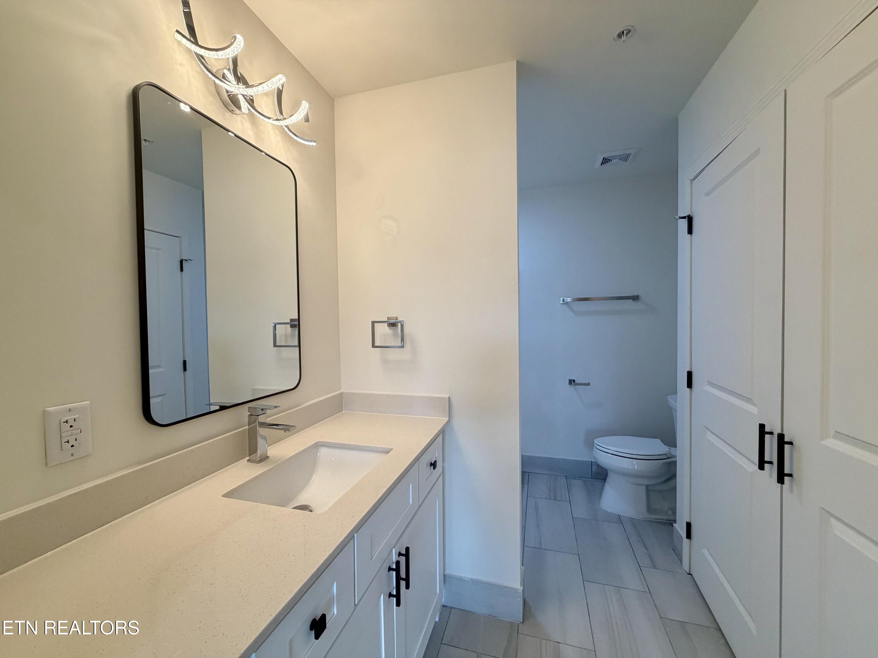 129 Sugarfoot Way Pigeon Forge TN 37863