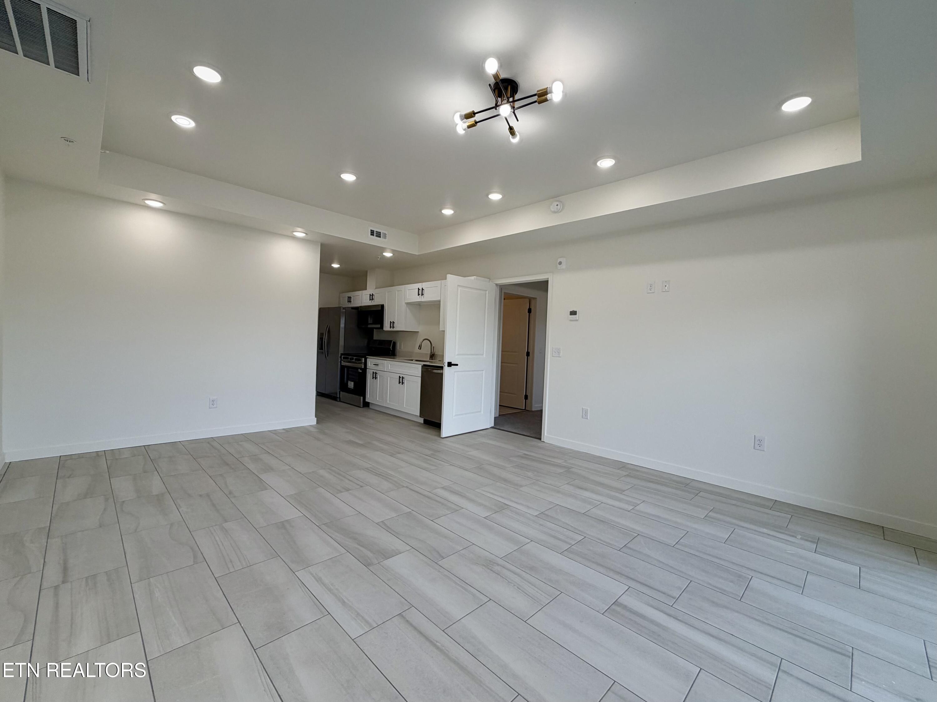 129 Sugarfoot Way Pigeon Forge TN 37863