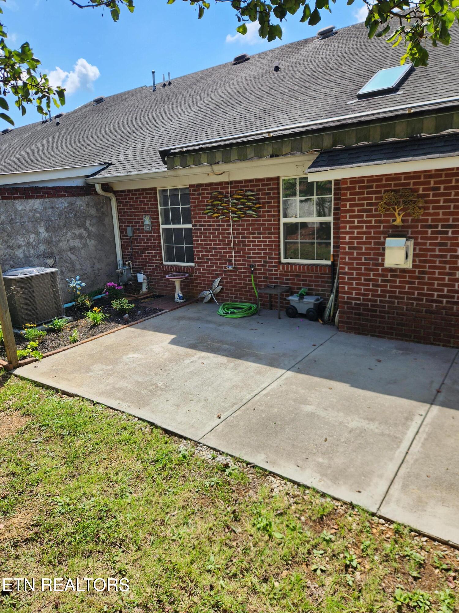 8615 Bristol Bay Way Knoxville TN 37923