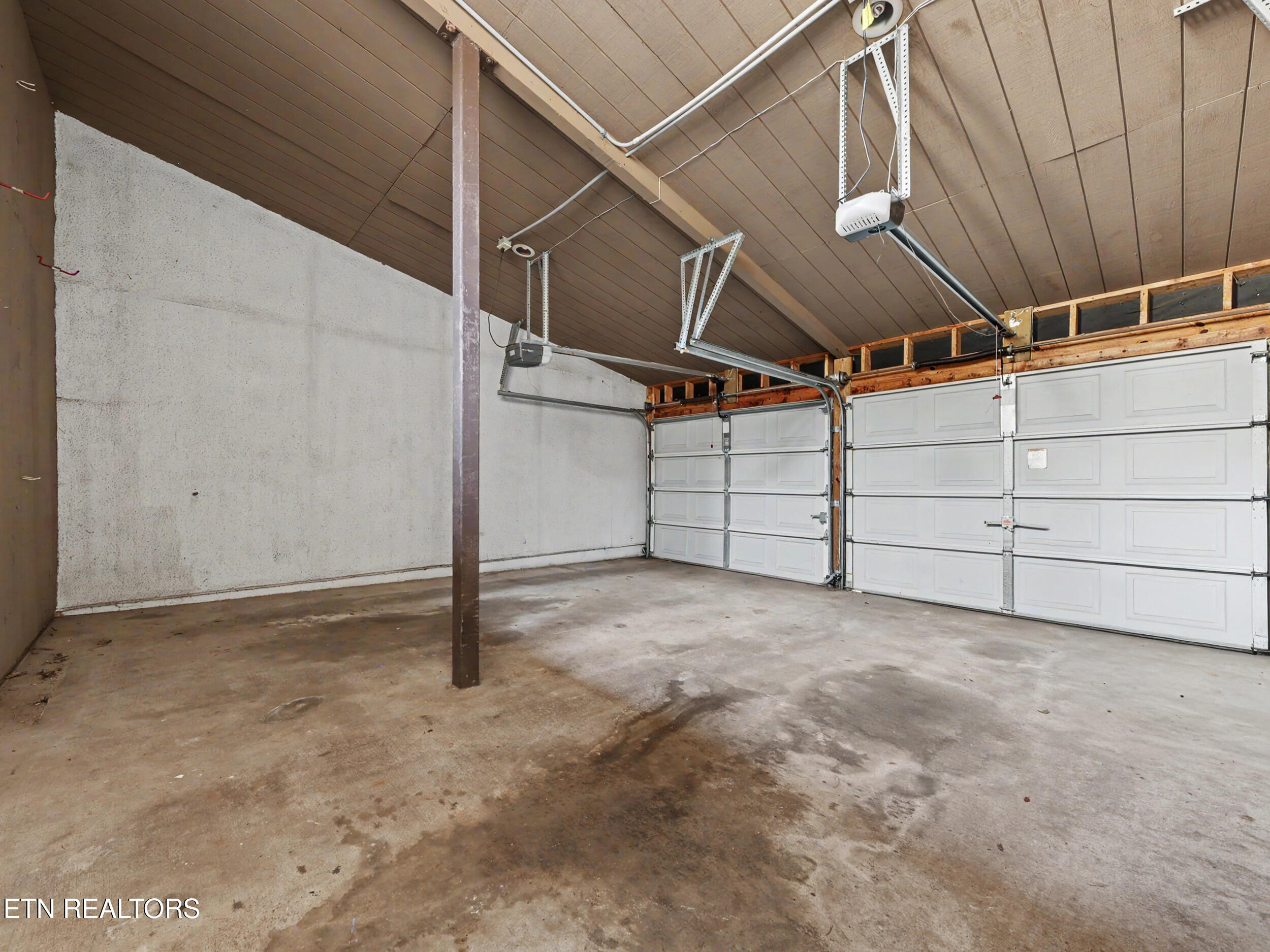 1845 Cherokee Bluff Drive Knoxville TN 37920