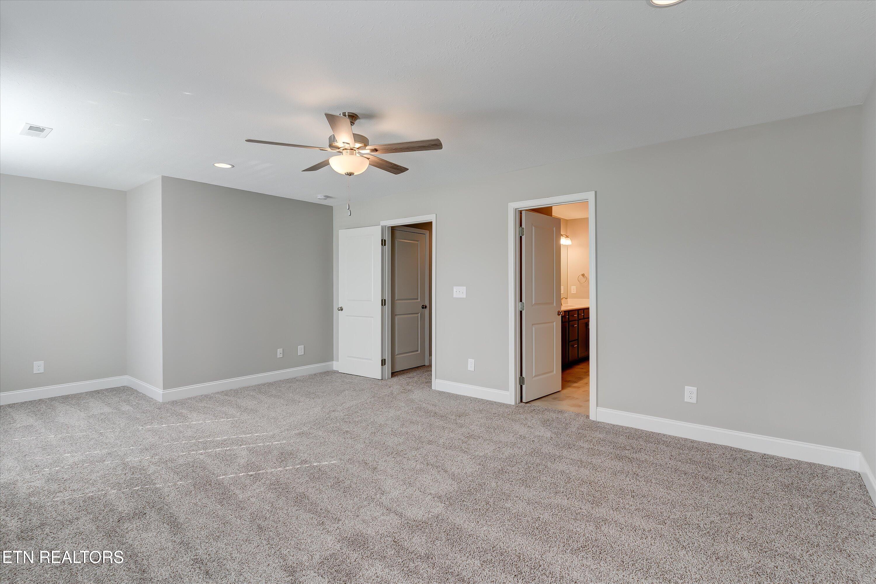 322 Broadberry Avenue Oak Ridge TN 37830
