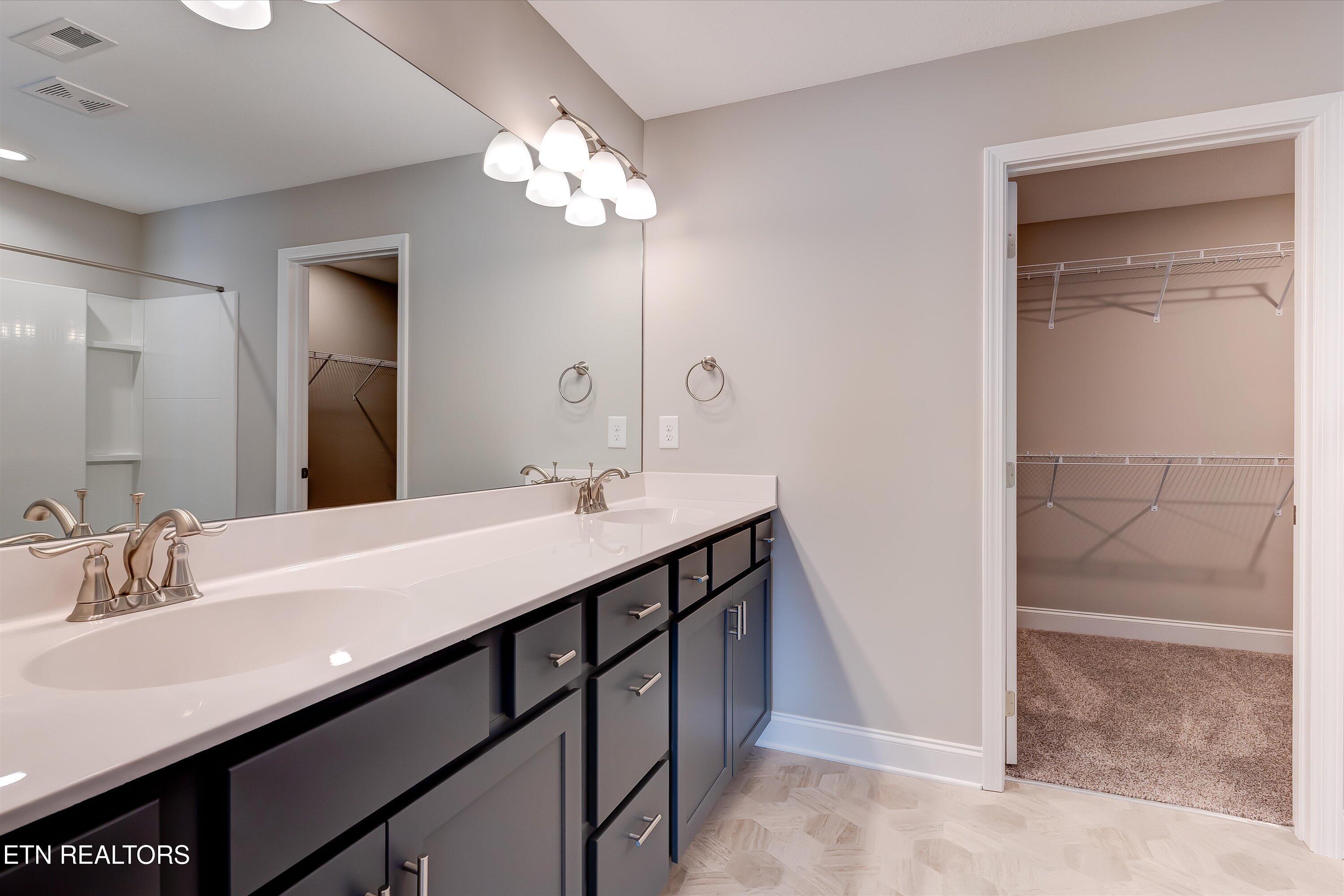 322 Broadberry Avenue Oak Ridge TN 37830