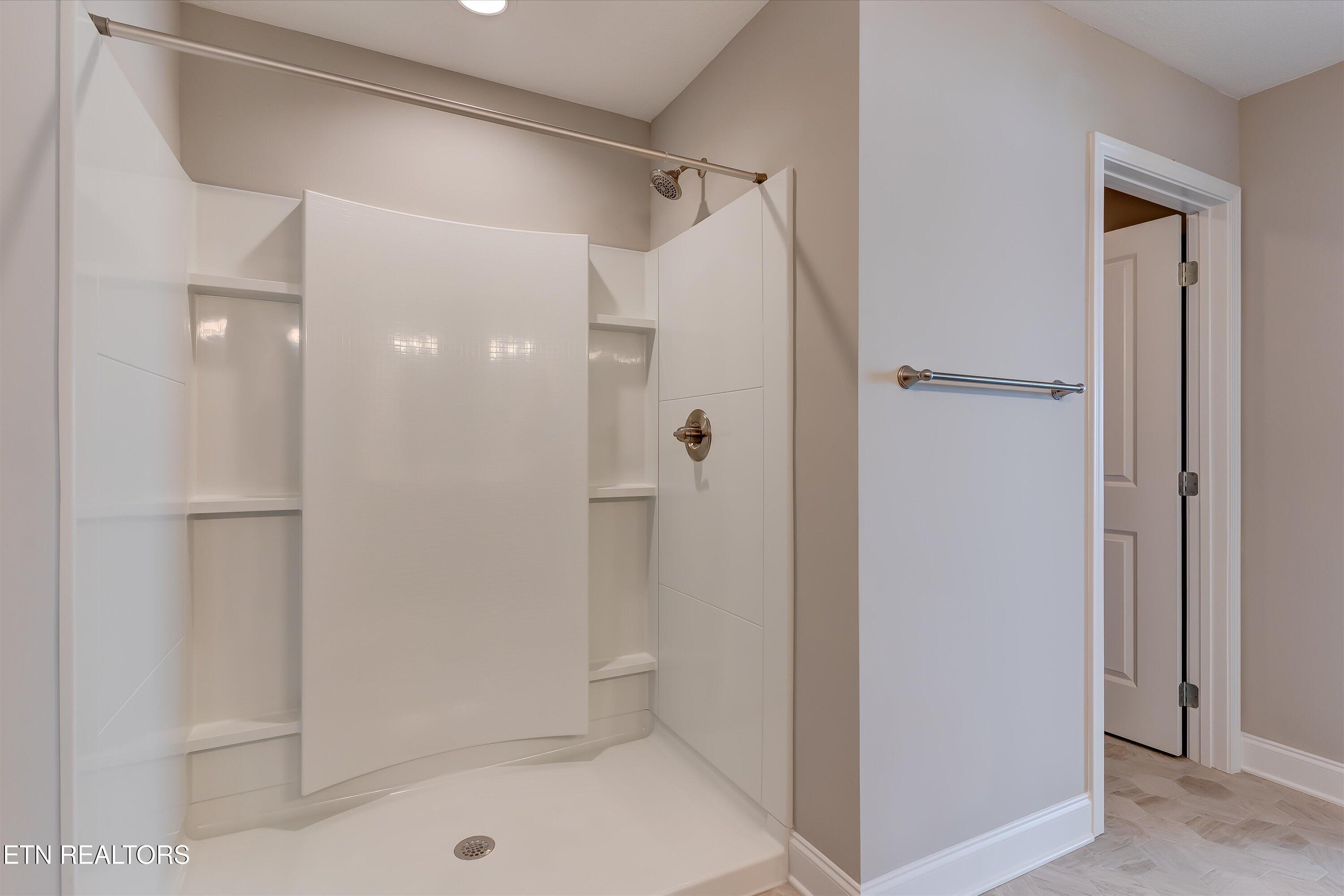 322 Broadberry Avenue Oak Ridge TN 37830